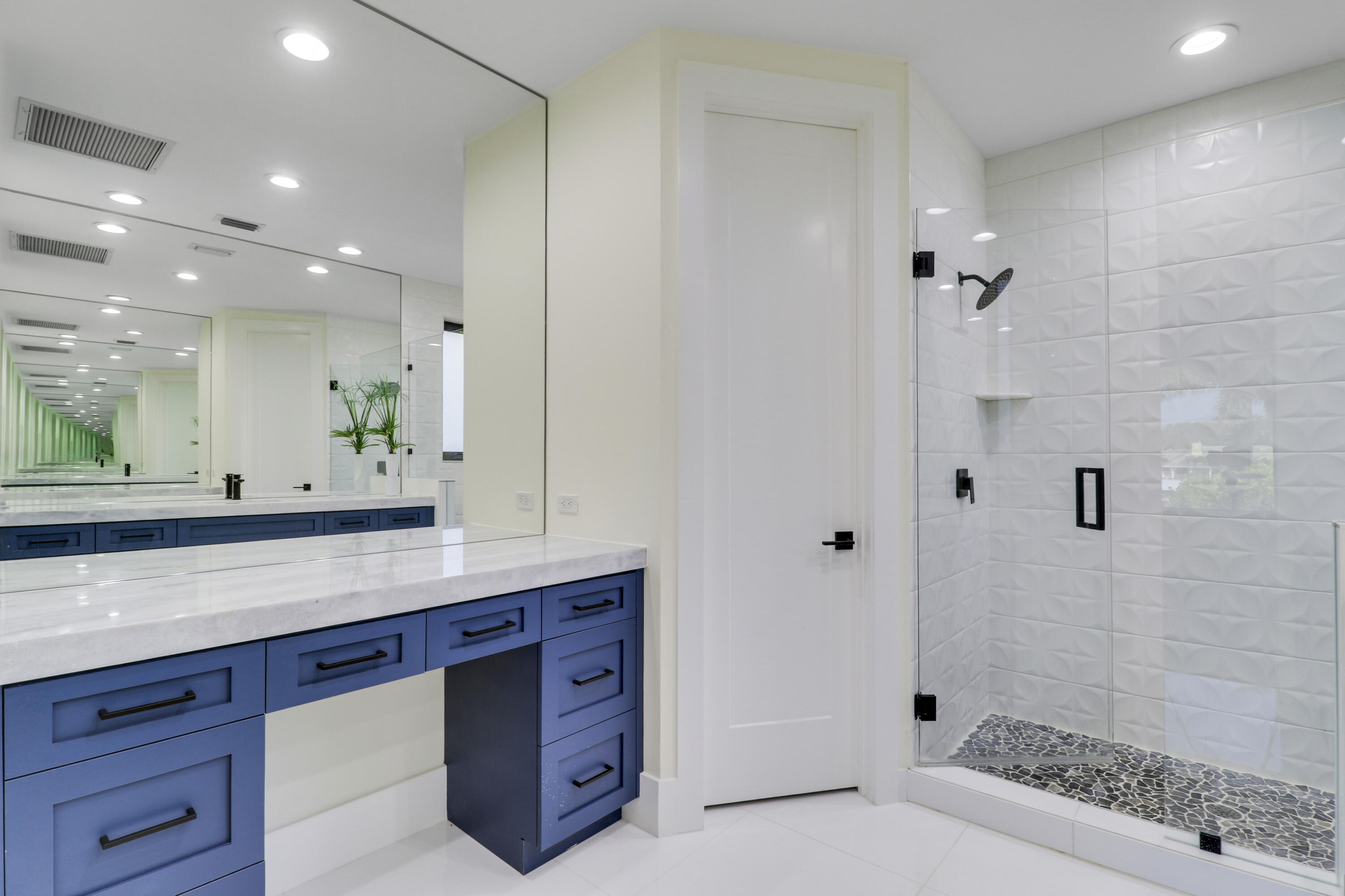 RIVER RIDGE (TEQUESTA) - Residential