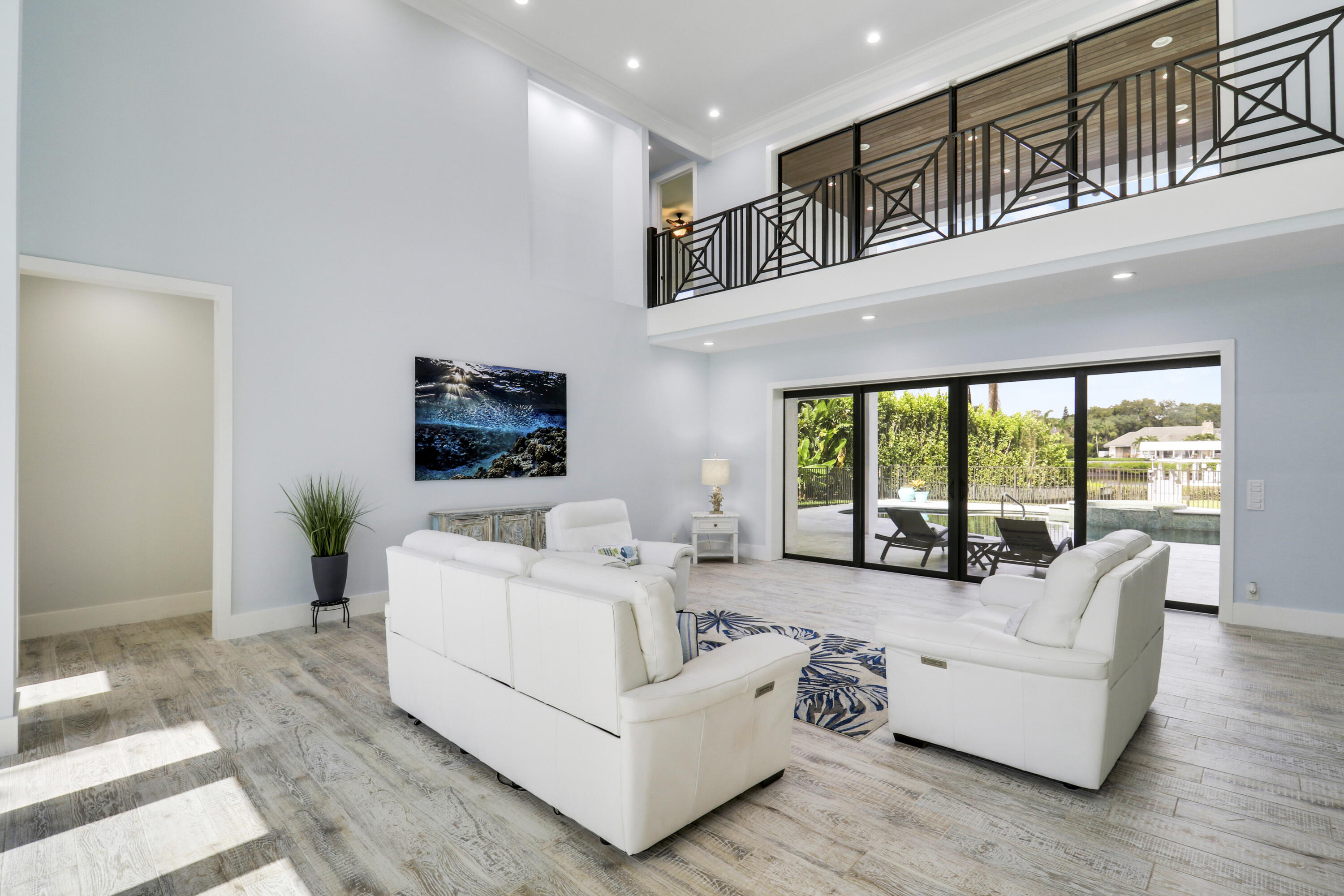 RIVER RIDGE (TEQUESTA) - Residential