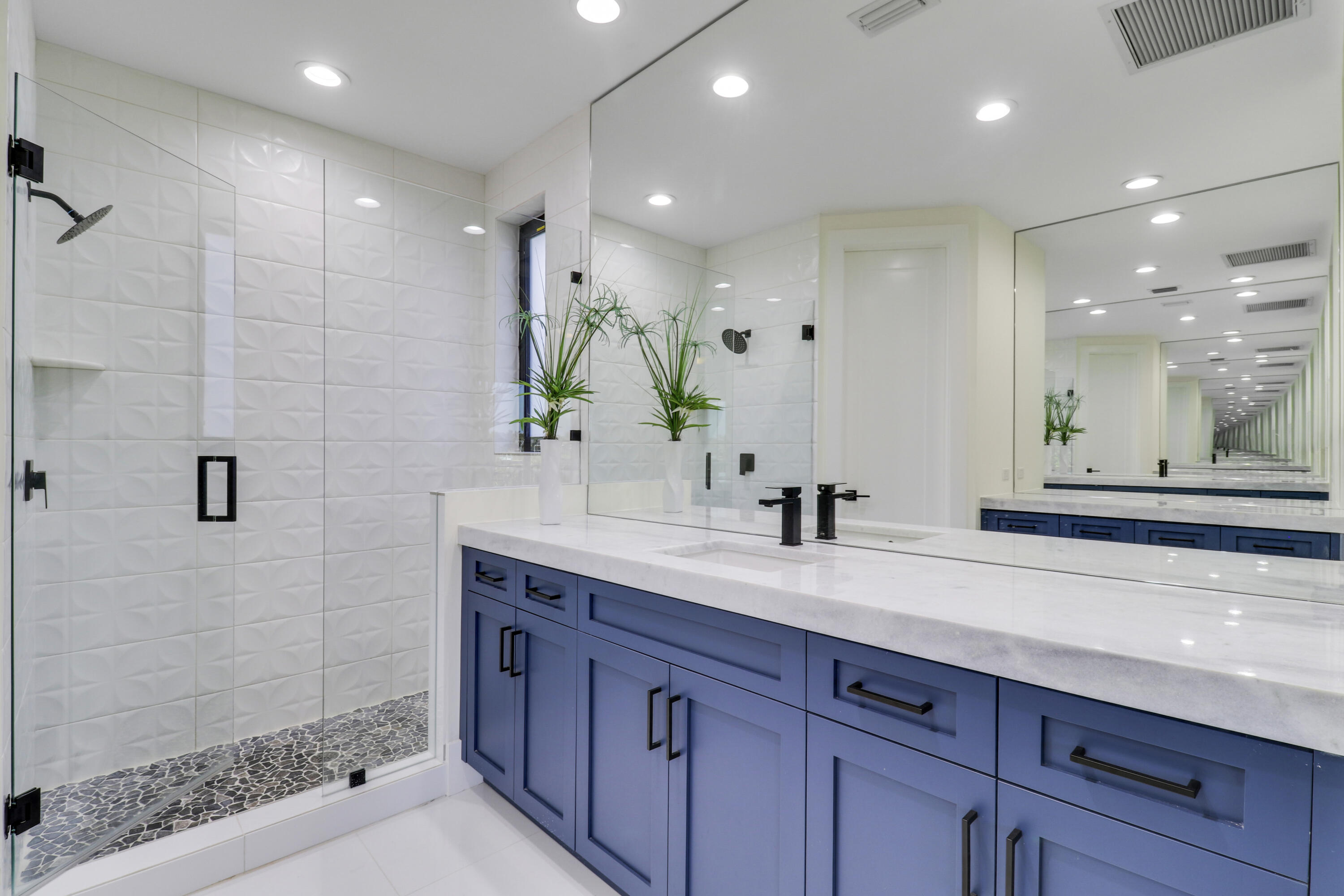 RIVER RIDGE (TEQUESTA) - Residential
