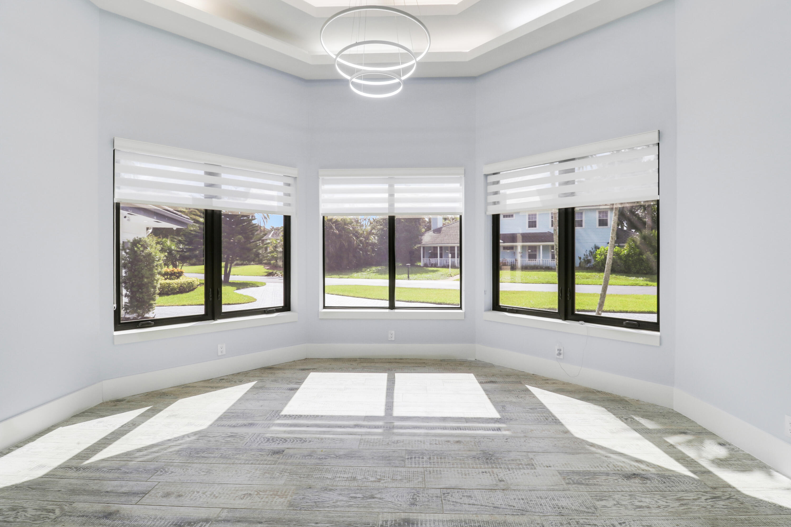 RIVER RIDGE (TEQUESTA) - Residential