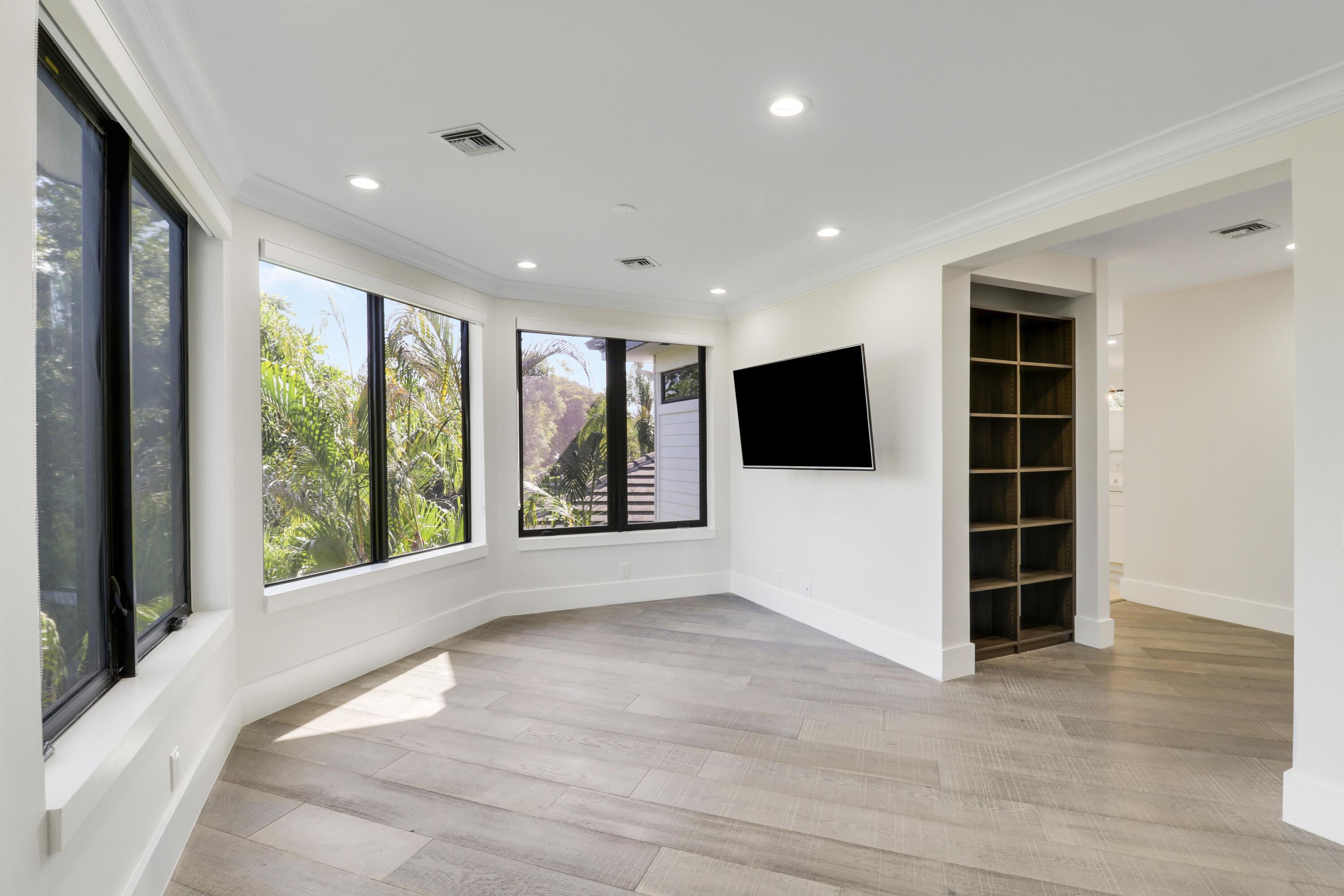 RIVER RIDGE (TEQUESTA) - Residential