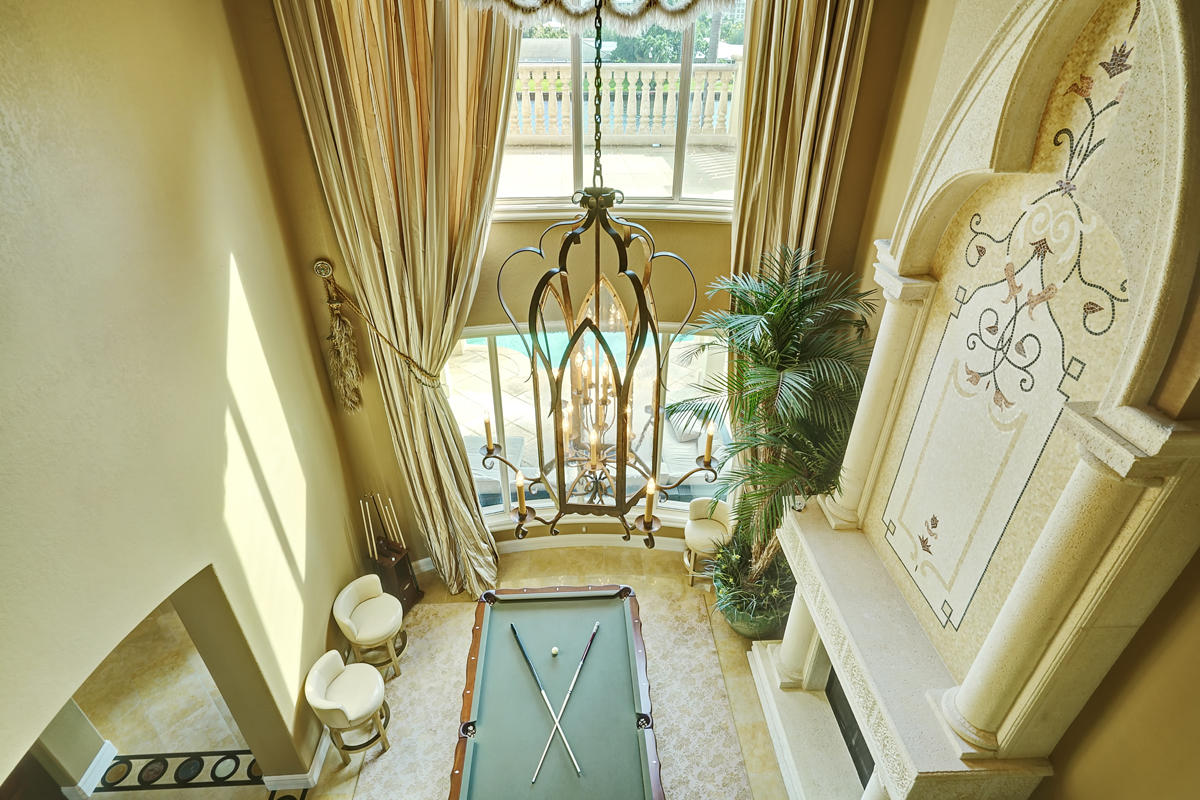 ROYAL PALM YACHT & COUNTRY CLUB - Residential