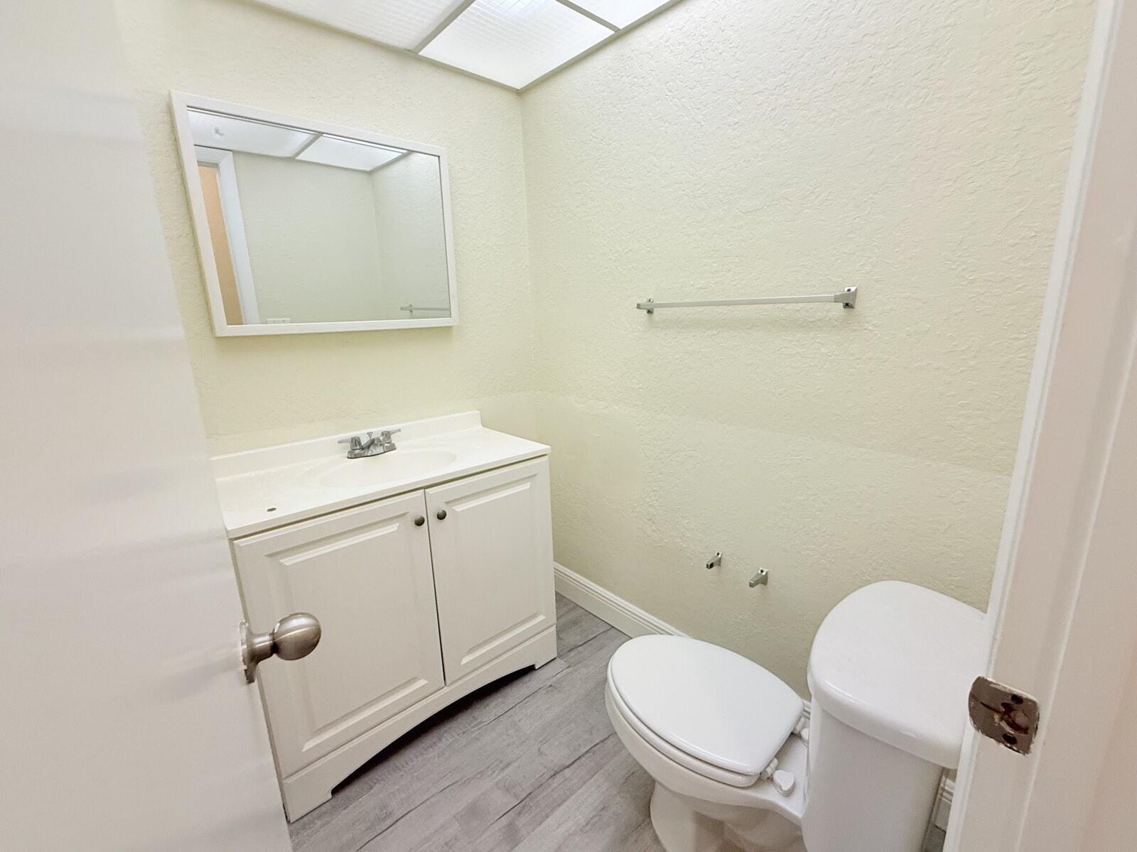 COCO CAY CONDO - Residential Lease