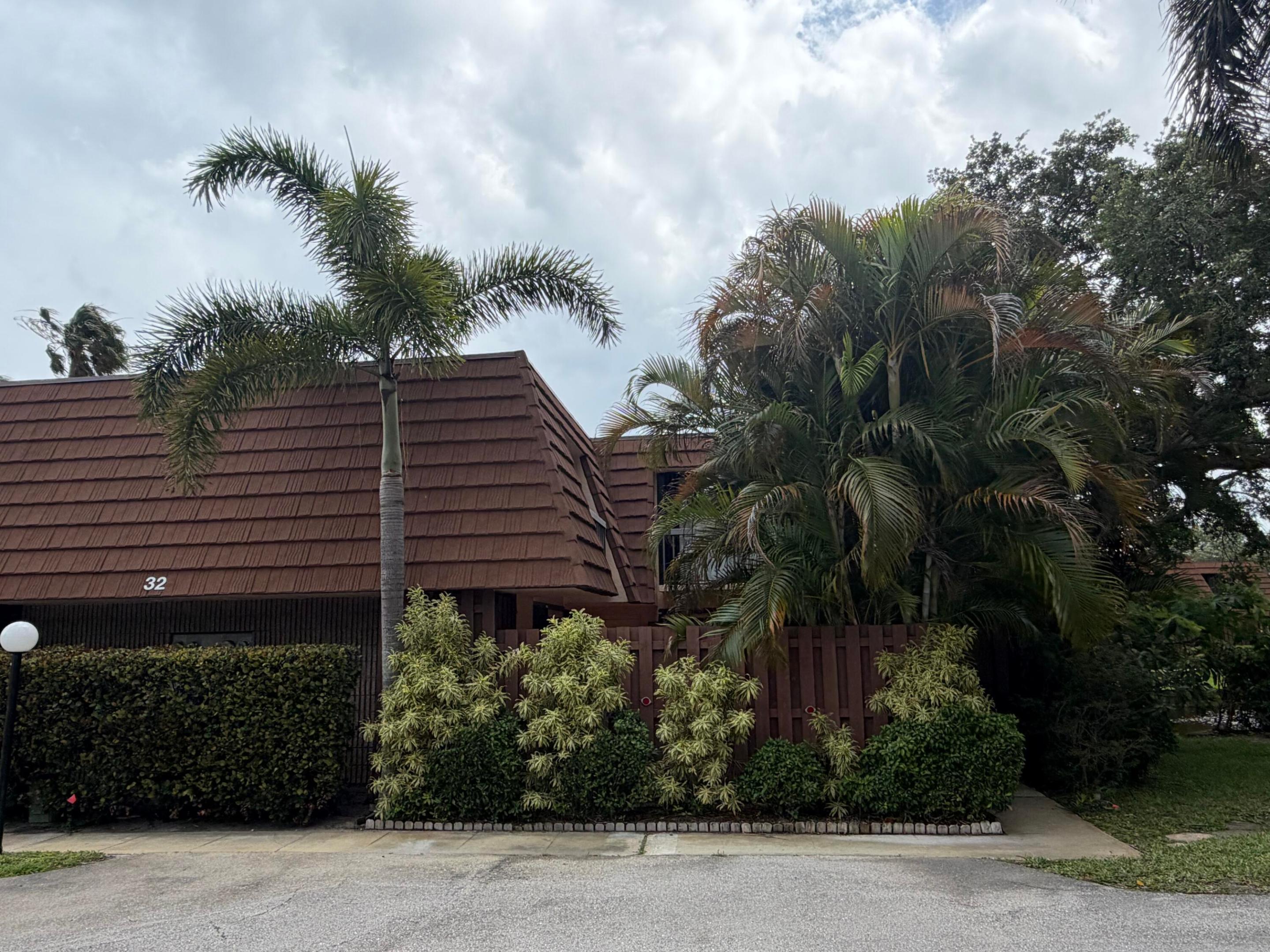 Enjoy summer living in Jupiter Plantation, a centrally located community tucked along the Loxahatchee River and just minutes from Jupiter's beaches, dining, shopping, golf, boating, and waterfront restaurants. Available June 1 through September 15, this remodeled 2-bedroom, 2.5-bath condo offers an updated kitchen, large TVs in each room, flexible work-friendly areas with desks in both the living room and second bedroom, and a beautifully tiled patio for relaxing outdoors. Located less than 3.5 miles from the beach, this comfortable seasonal rental is the perfect place to enjoy all that Jupiter has to offer. Professional Photos to  come.  Owner is finishing up some remodeling and redecoration, including retiling the patio