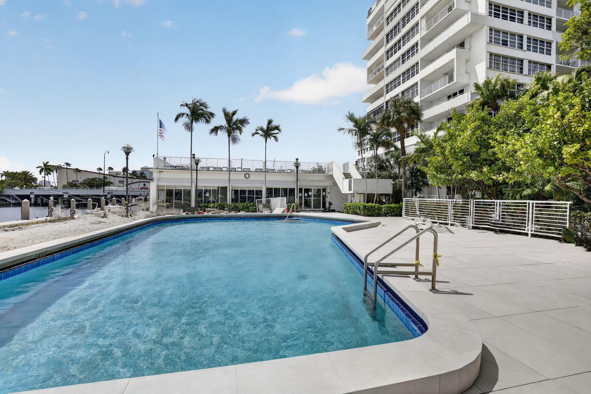 EAST POINT TOWERS CONDO - Residential Lease