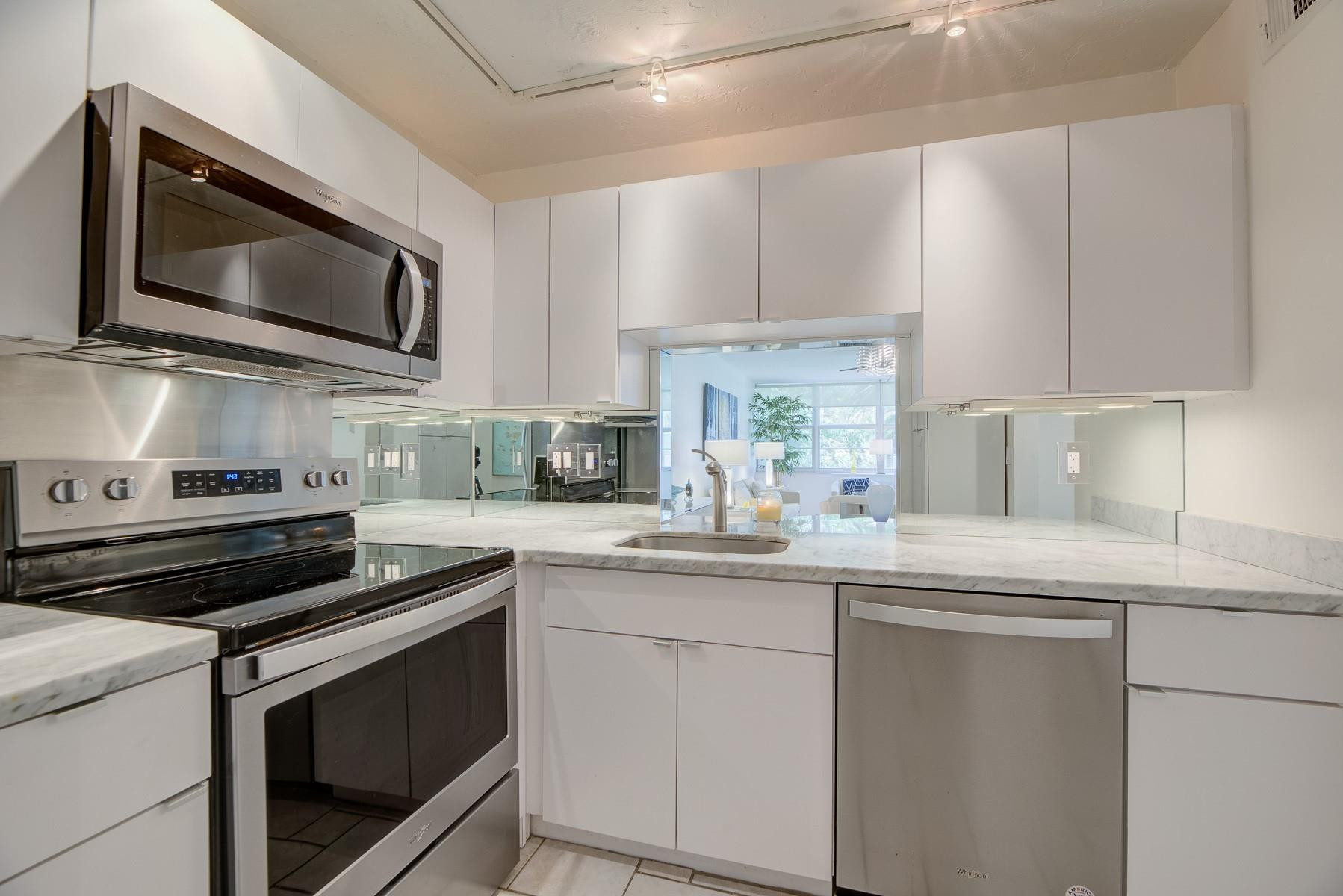 EAST POINT TOWERS CONDO - Residential Lease