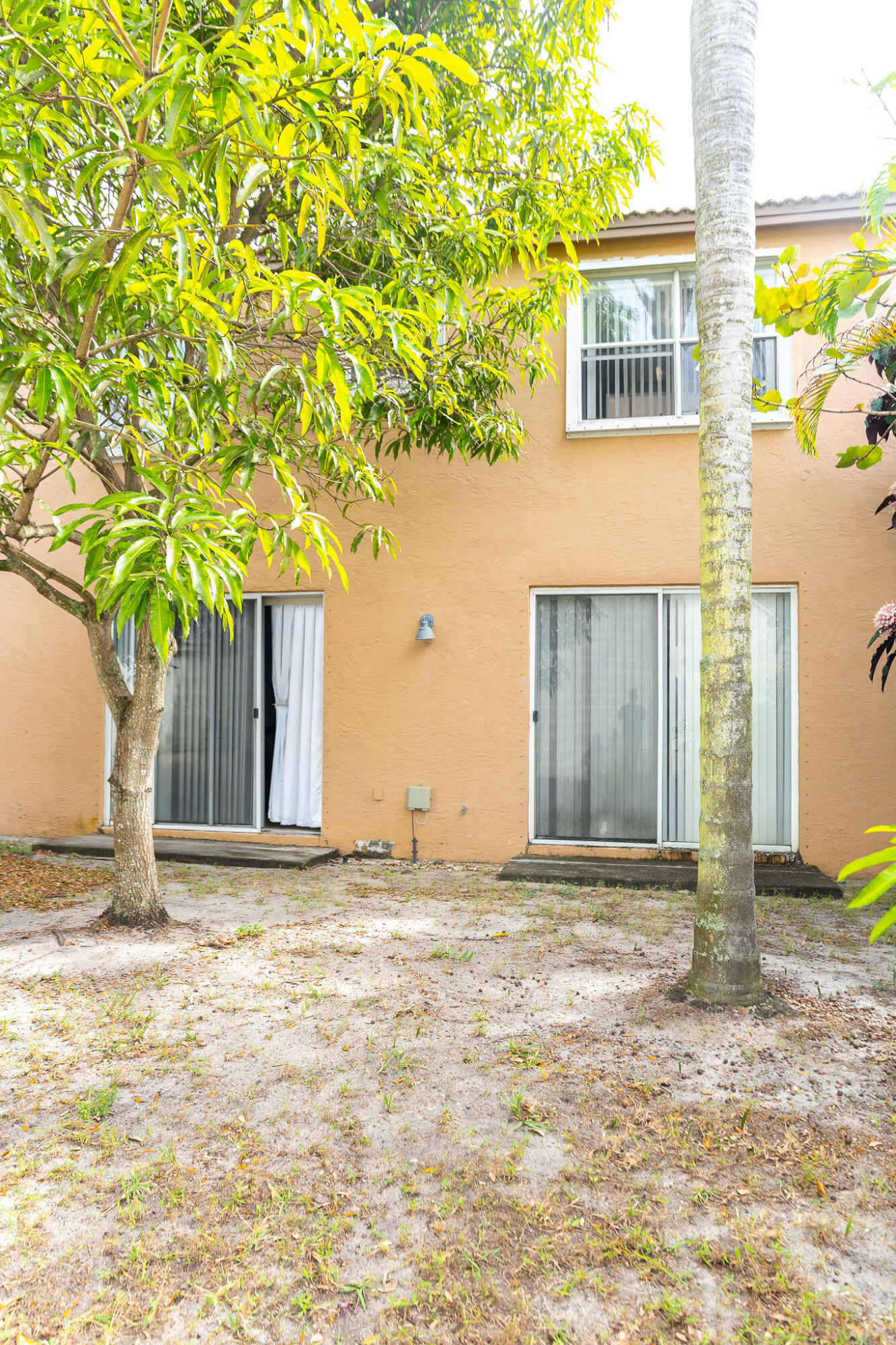 REGENCY LAKES AT COCONUT CREEK - Residential