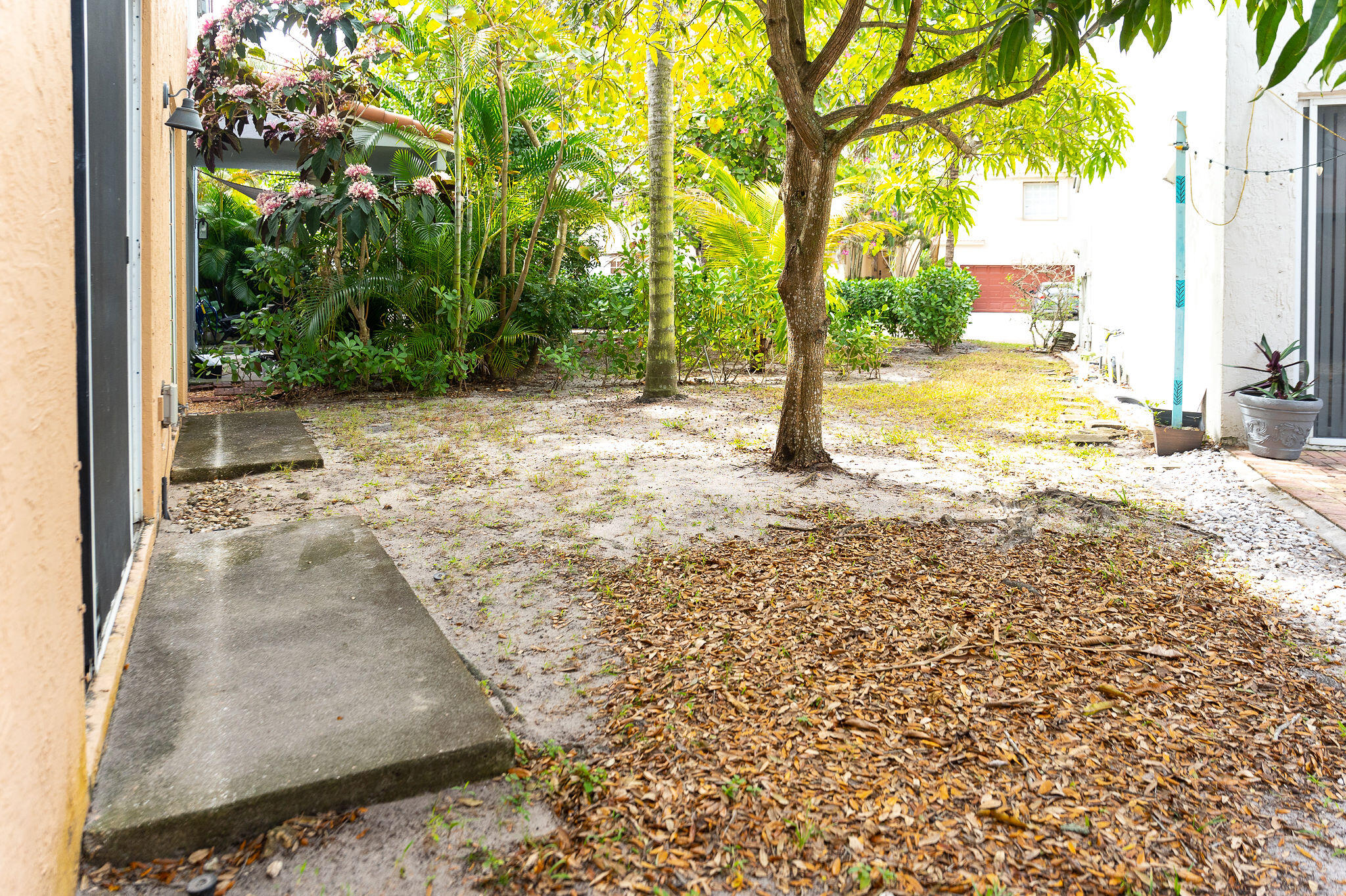 REGENCY LAKES AT COCONUT CREEK - Residential