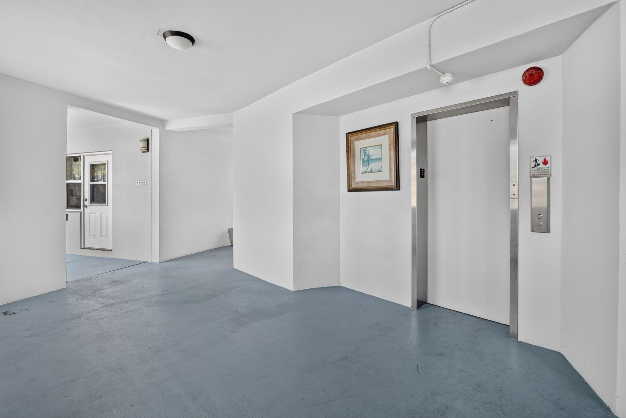 SHERIDAN LAKES CONDO APTS NO 8 - Residential