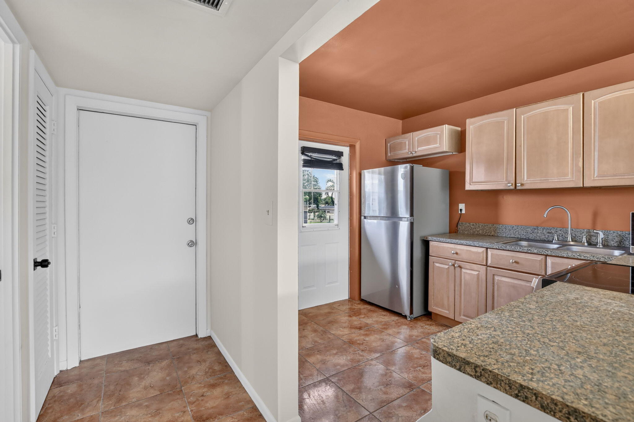 SHERIDAN LAKES CONDO APTS NO 8 - Residential