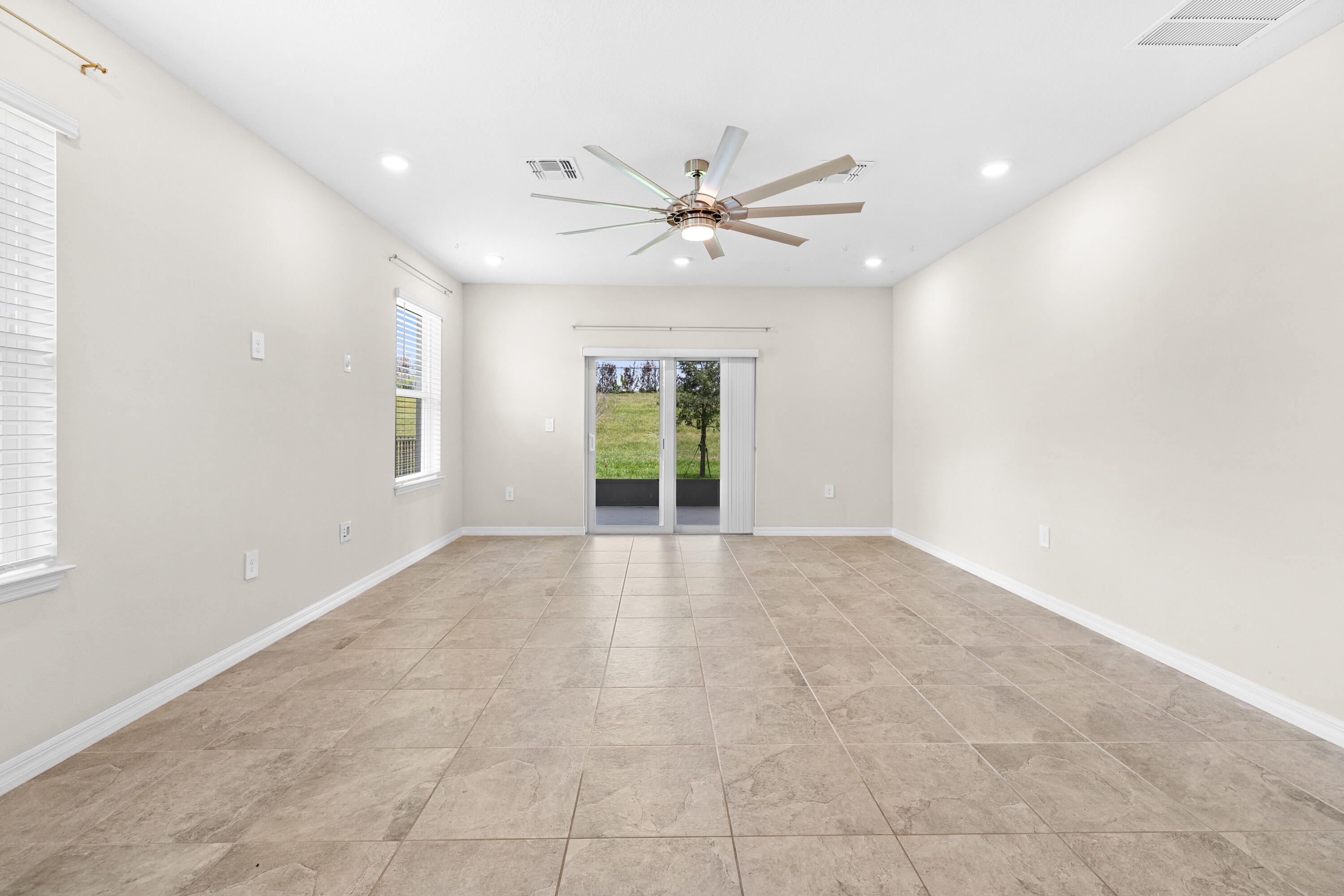 VERANO SOUTH / CROSSTOWN COMMONS - Residential