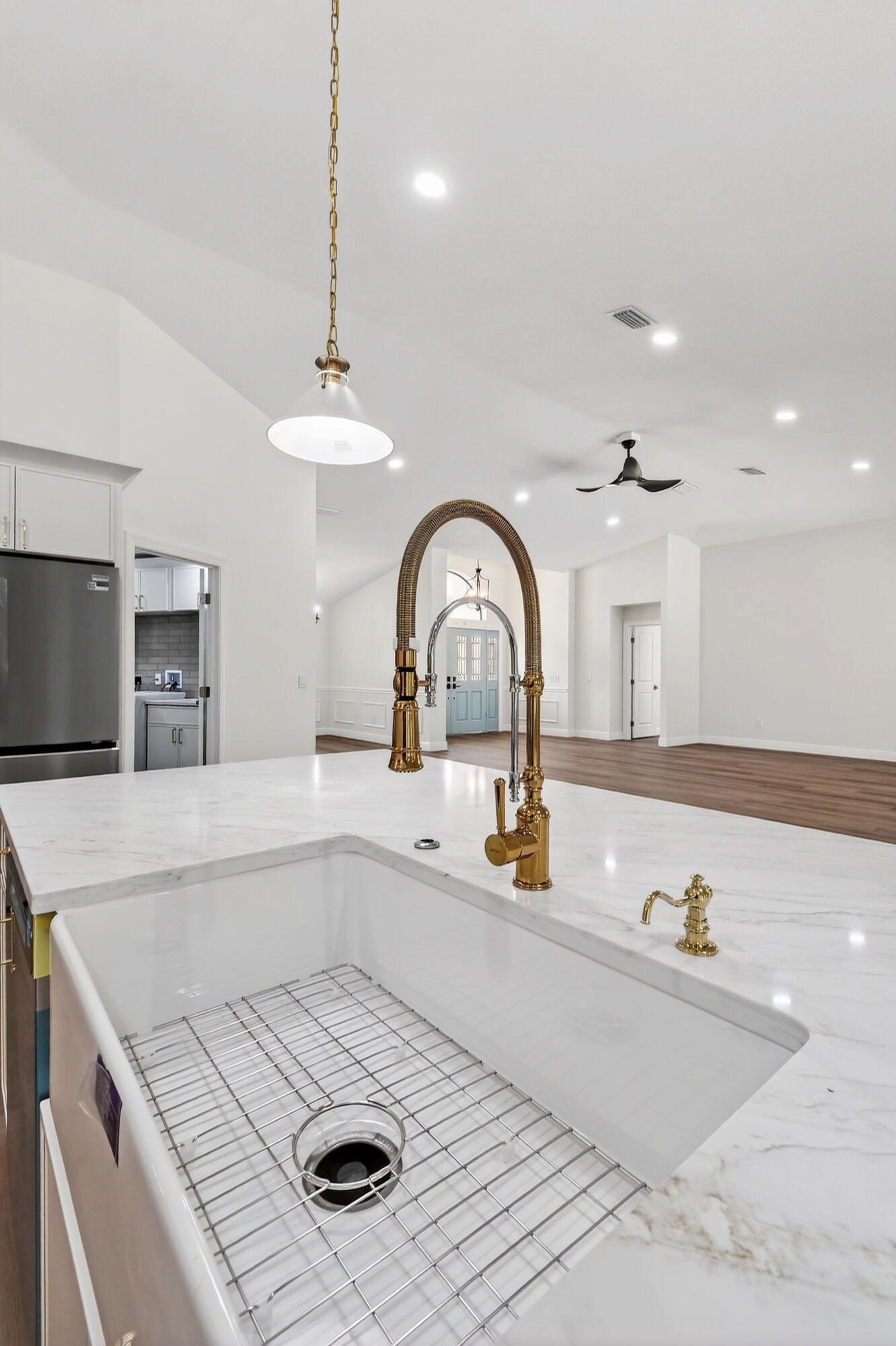 METES AND BOUNDS - Residential