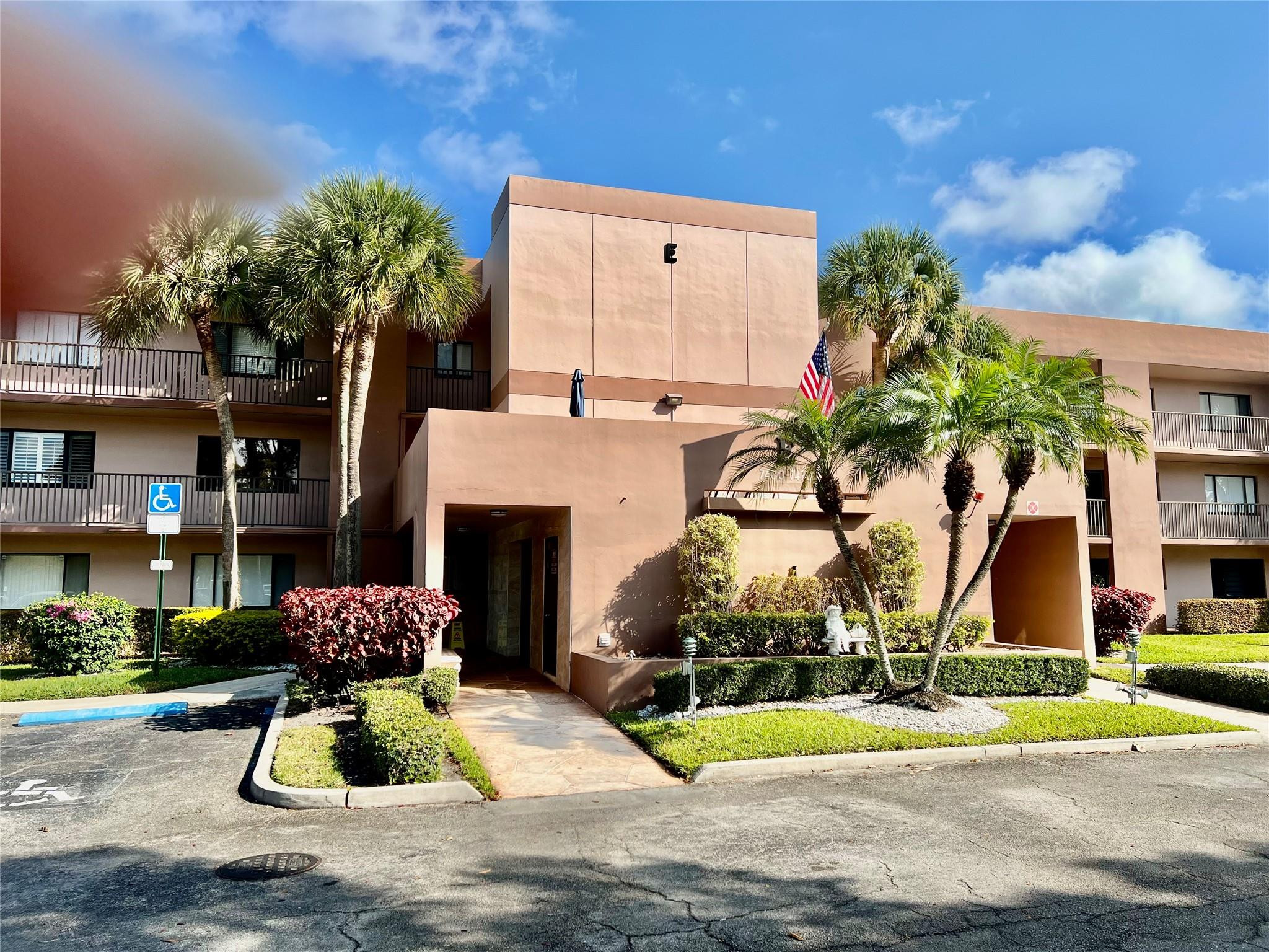 Kings Point - Residential