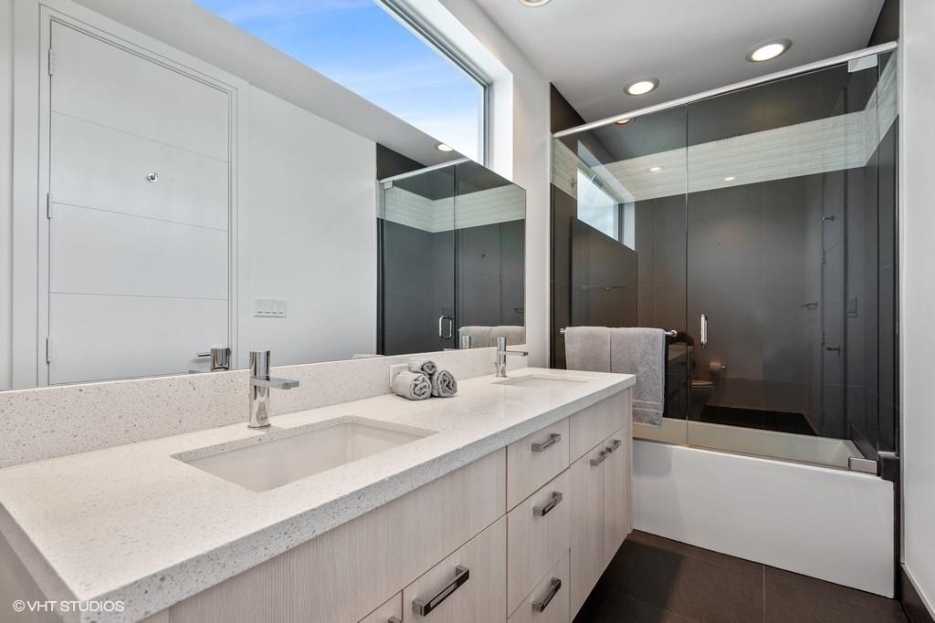 Victoria Isles 15-67 B - Residential