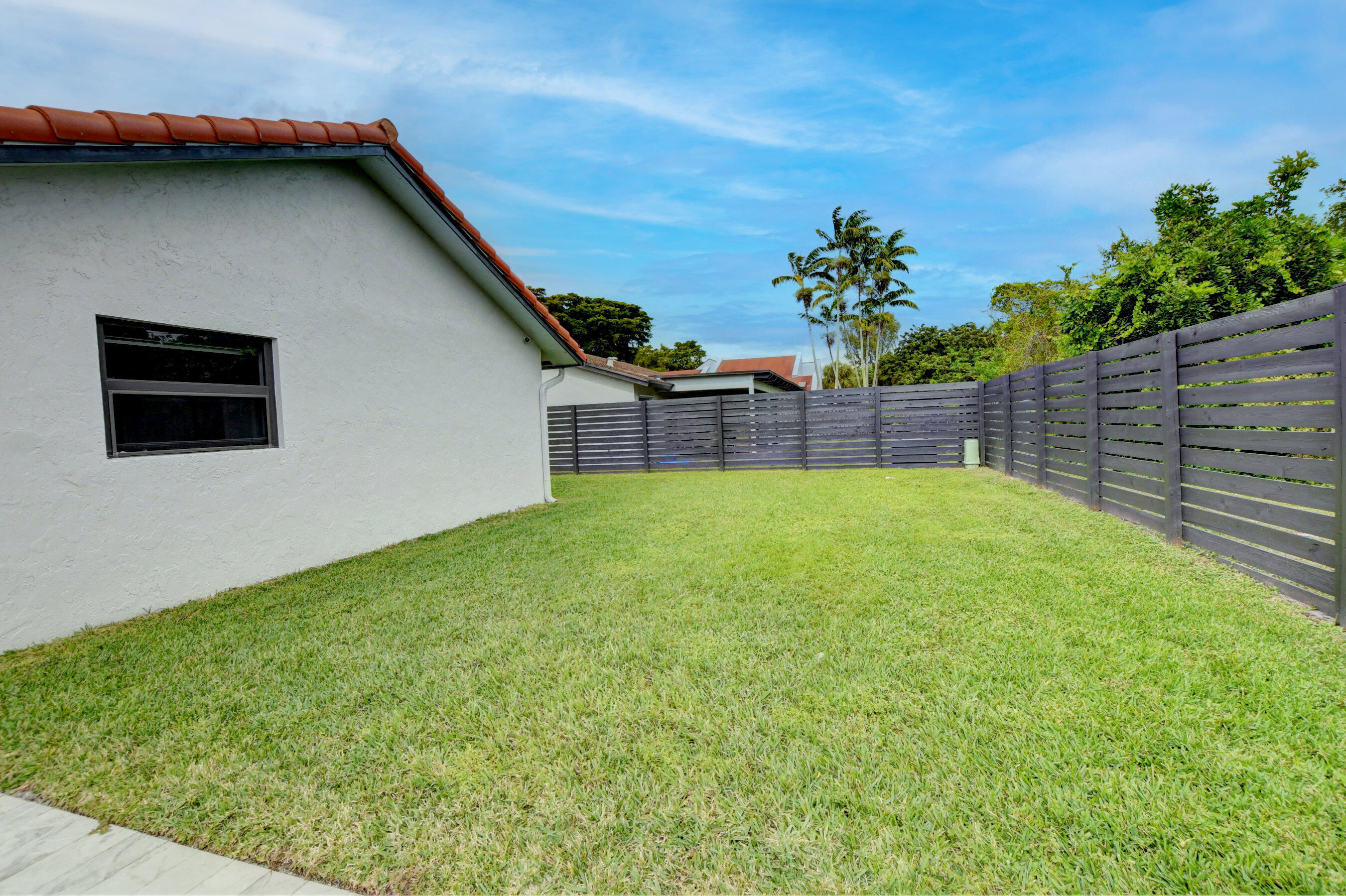 PINELANDS NORTH - Residential Lease