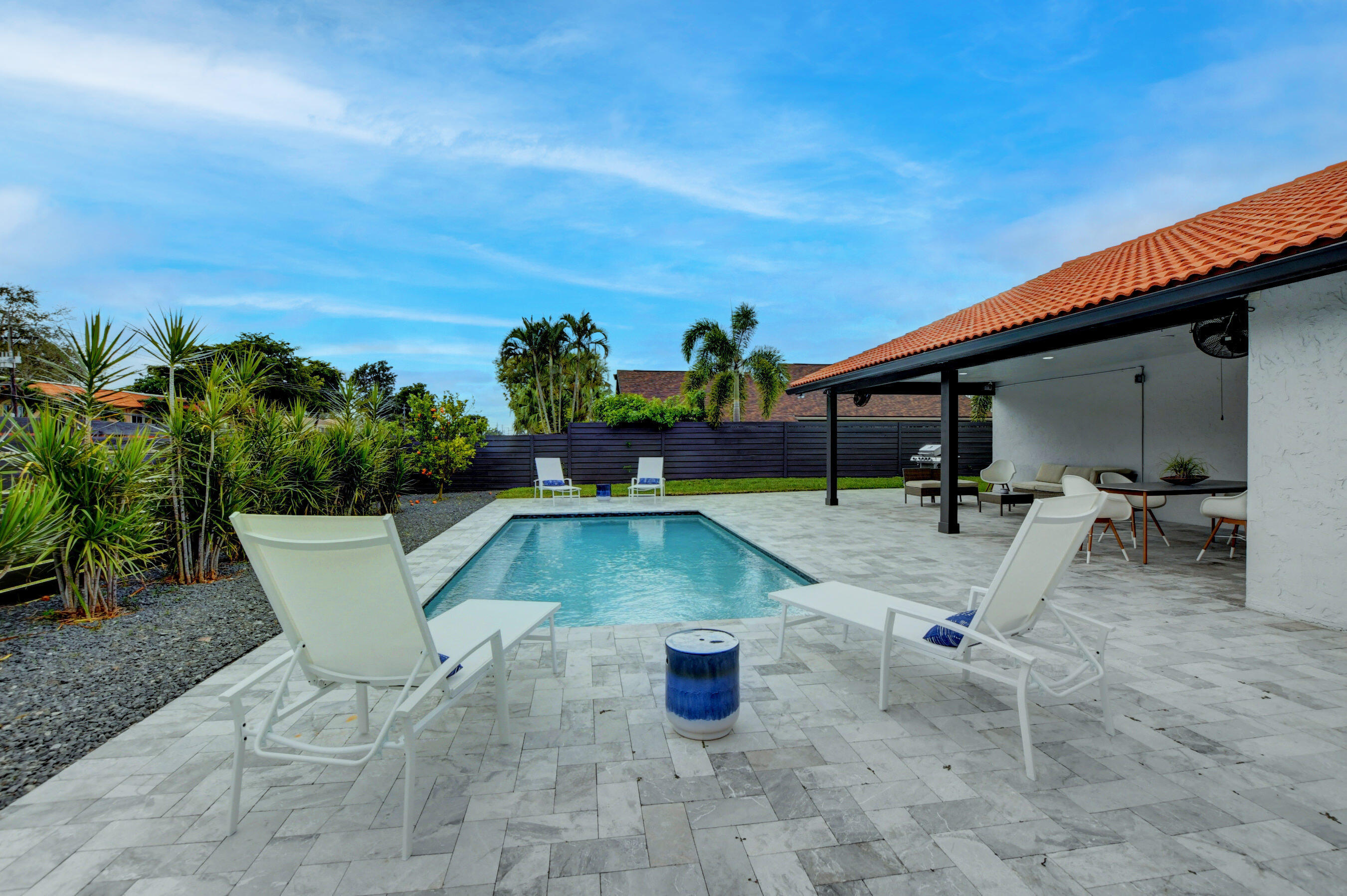 PINELANDS NORTH - Residential Lease