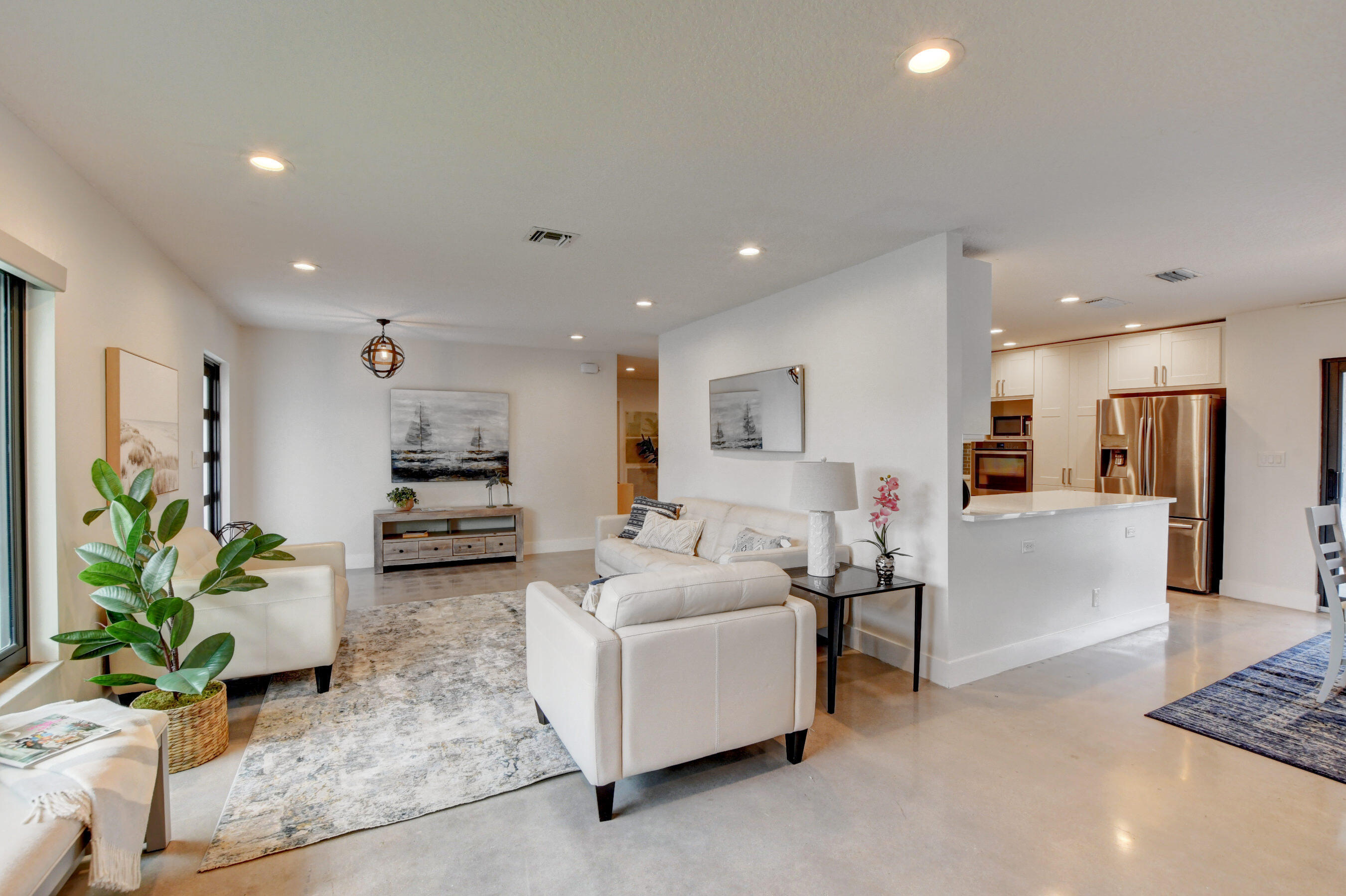 PINELANDS NORTH - Residential Lease