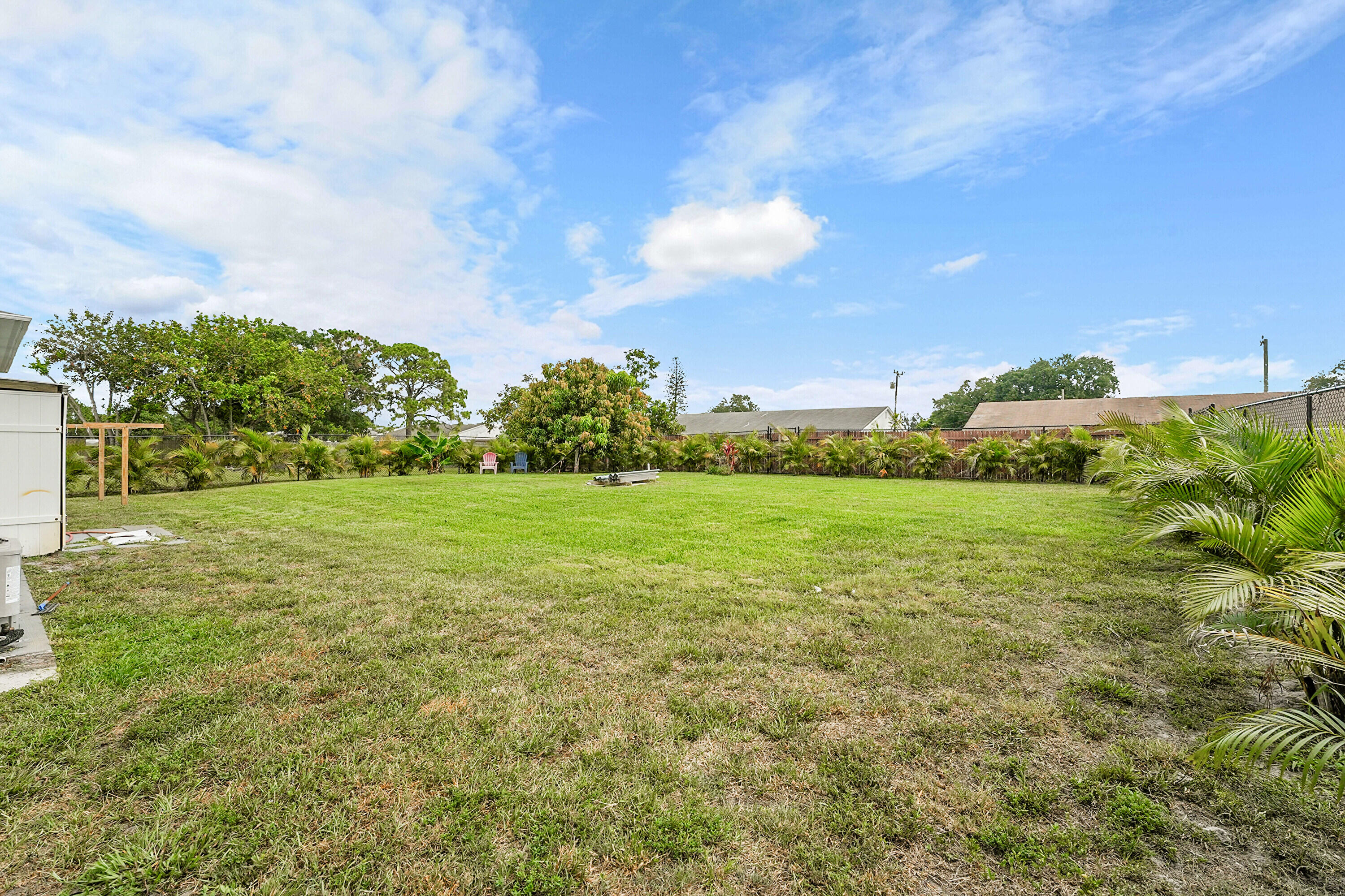 SAN LUCIE PLAZA SUBDIVISION UNIT 1 - Residential Income