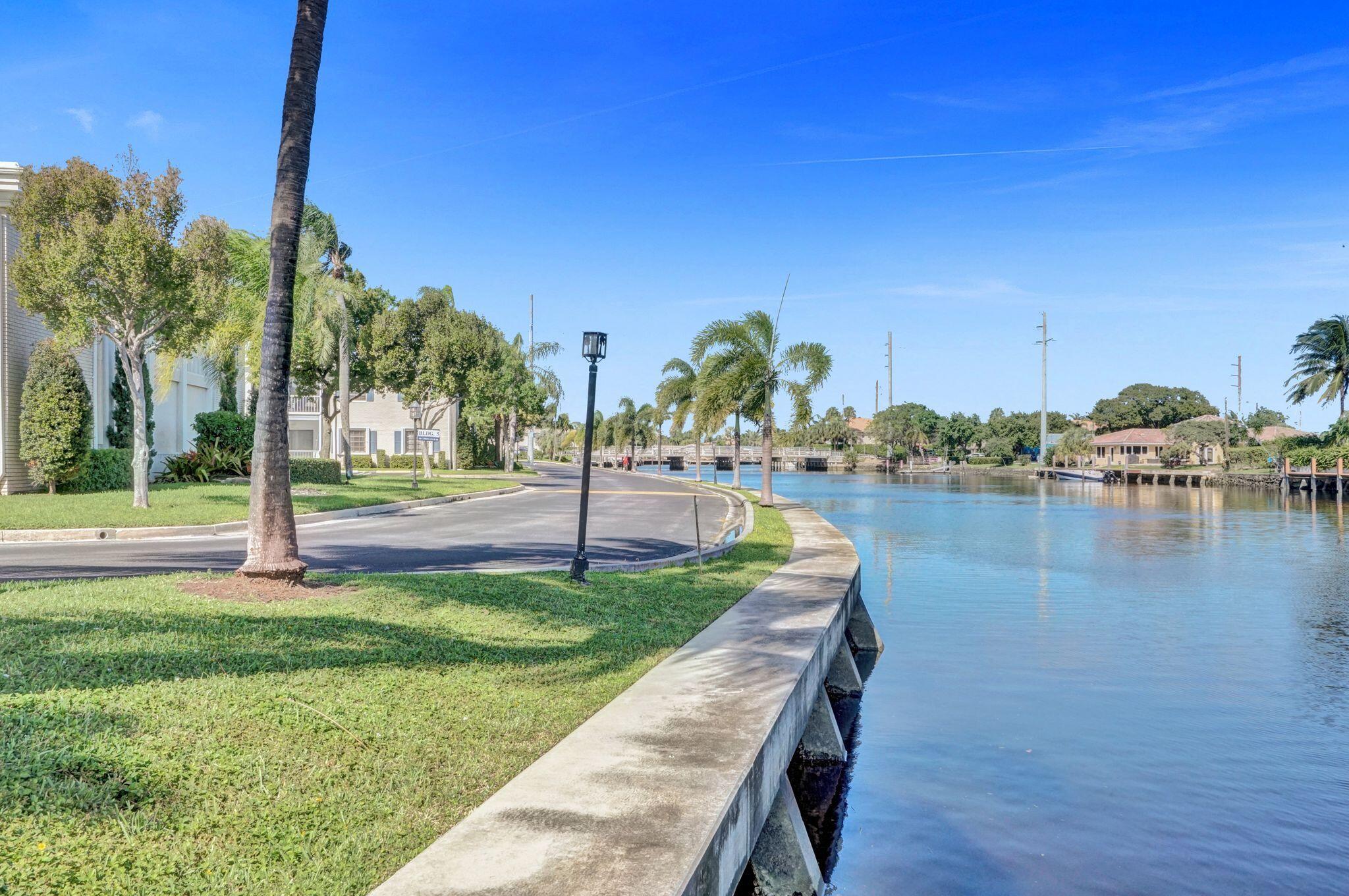 CYPRESS CLUB CONDO - Residential