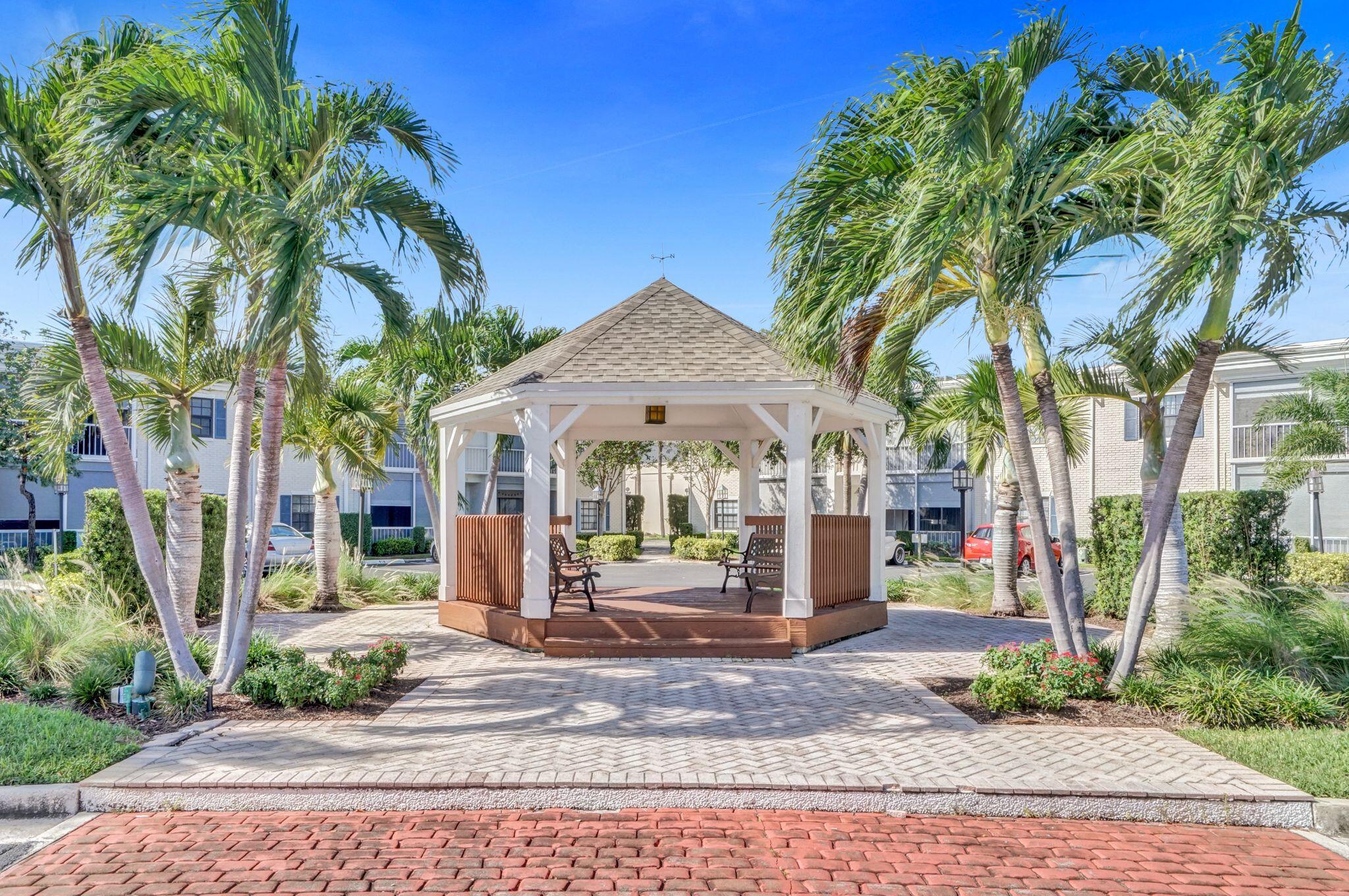 CYPRESS CLUB CONDO - Residential