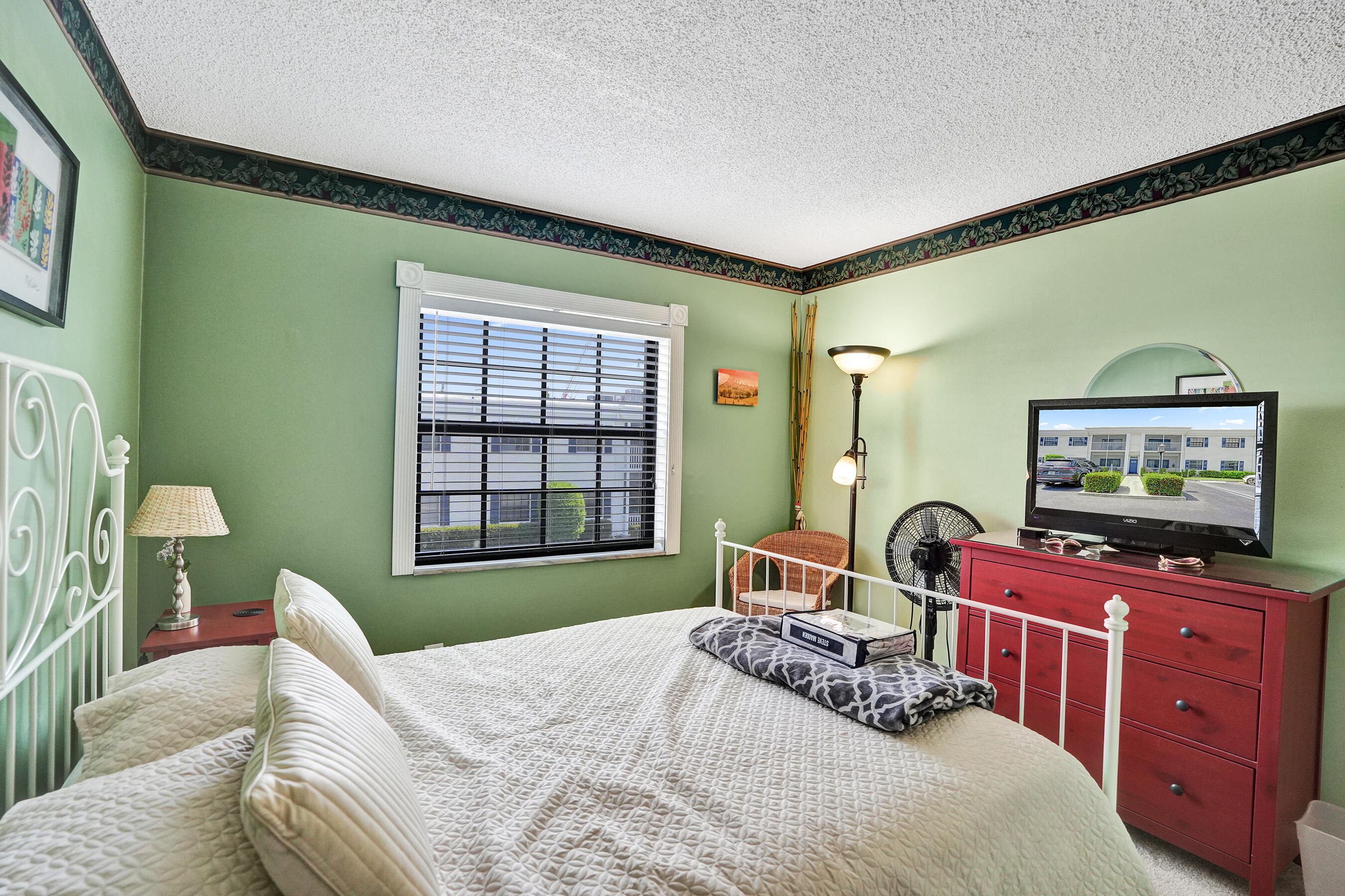 CYPRESS CLUB CONDO - Residential
