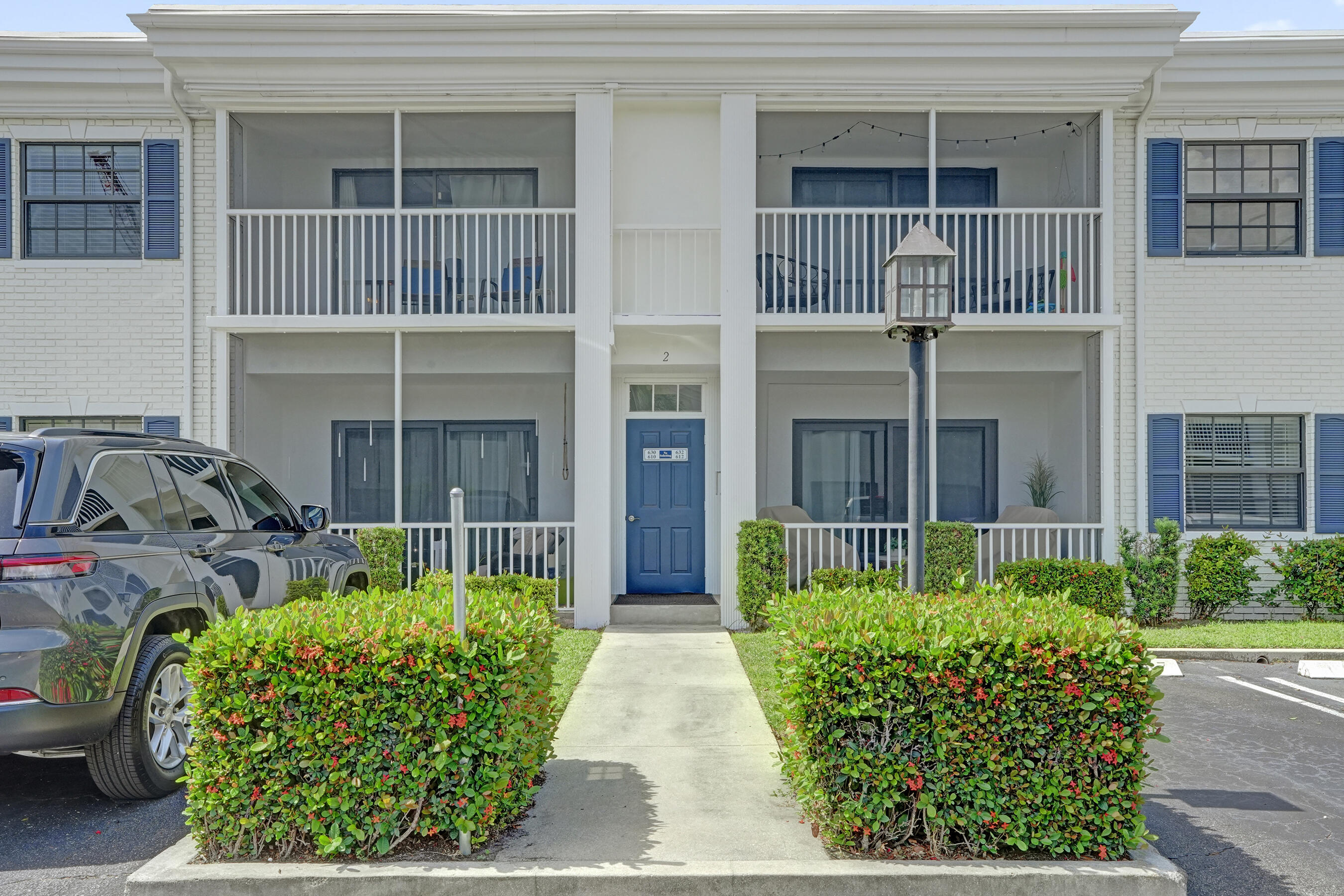 CYPRESS CLUB CONDO - Residential