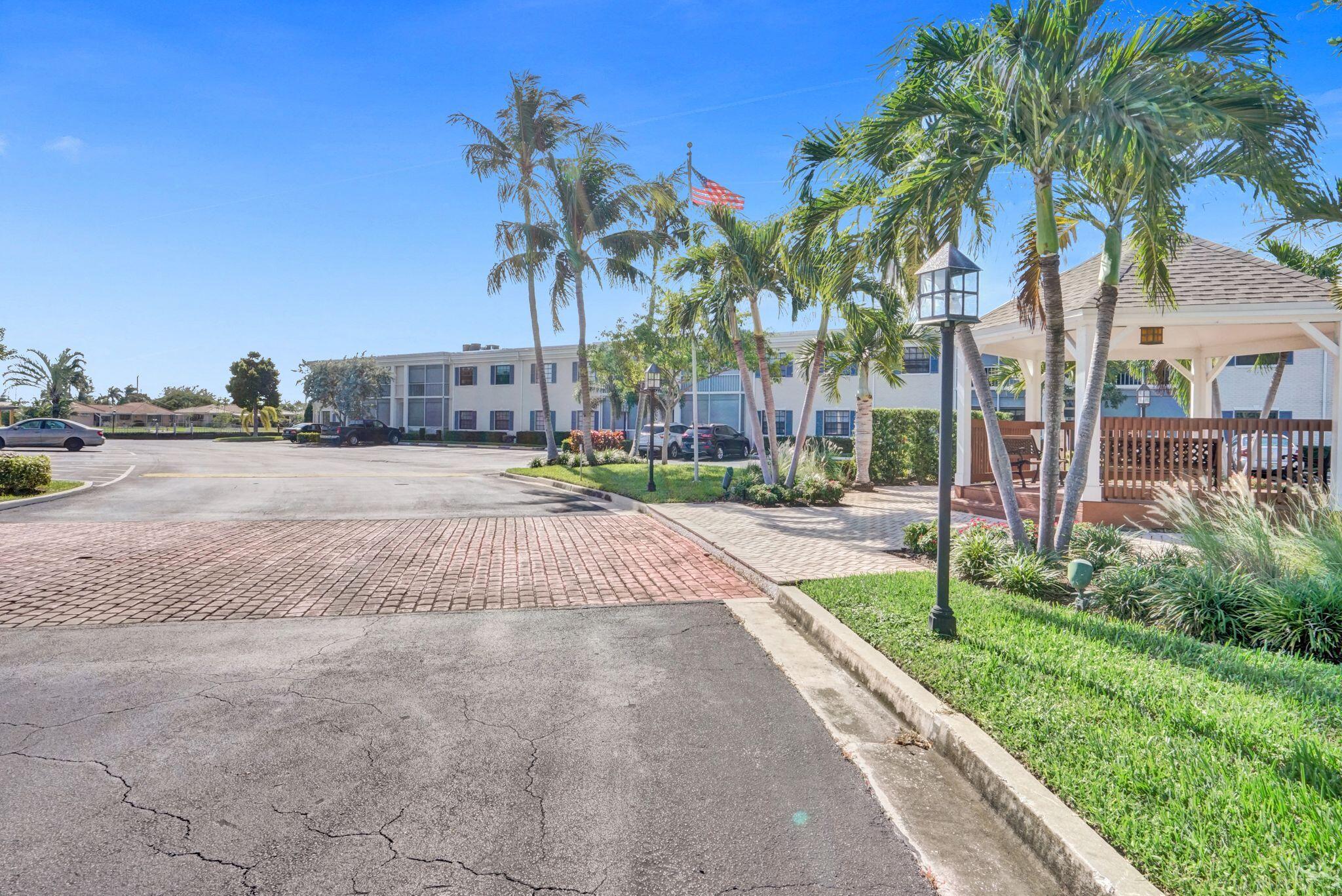 CYPRESS CLUB CONDO - Residential