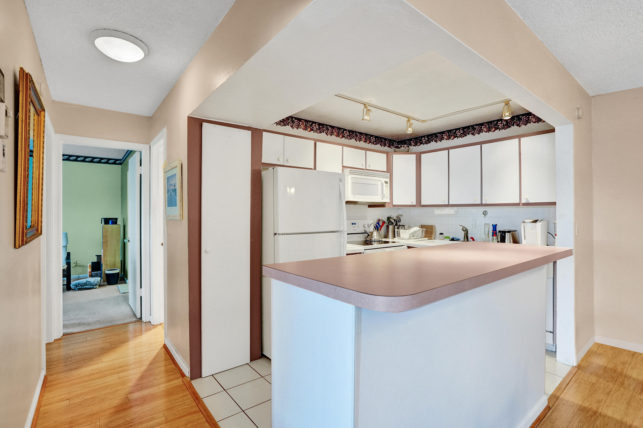 CYPRESS CLUB CONDO - Residential