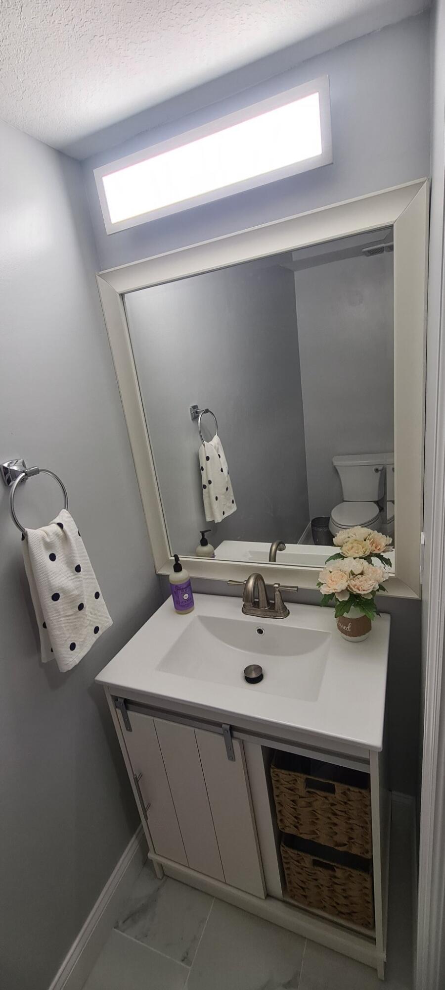 NARANJA GARDENS - Residential Lease