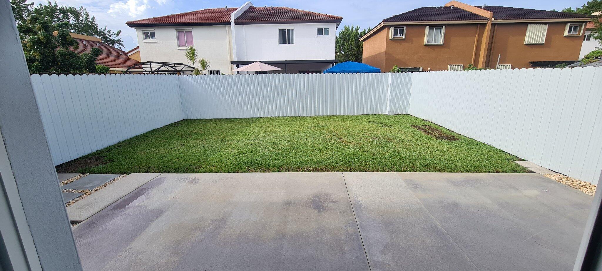 NARANJA GARDENS - Residential Lease