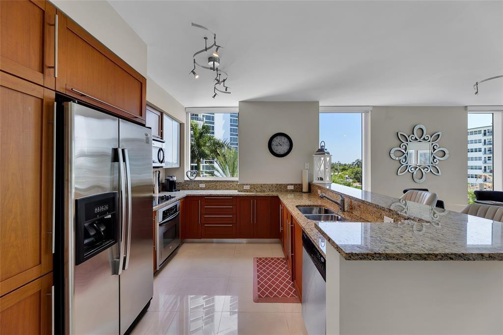 SAPPHIRE FORT LAUDERDALE CONDO - Residential Lease