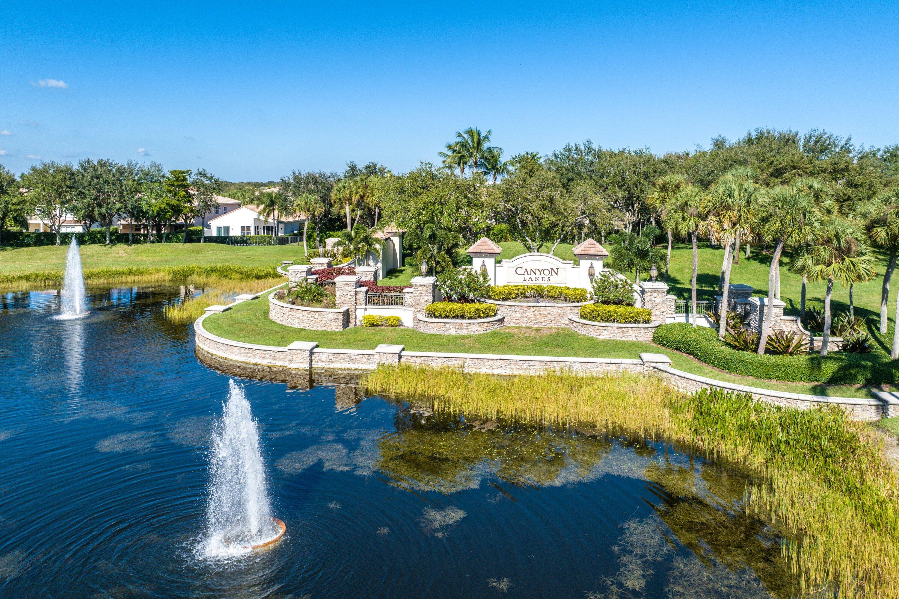 CANYON LAKES - Residential