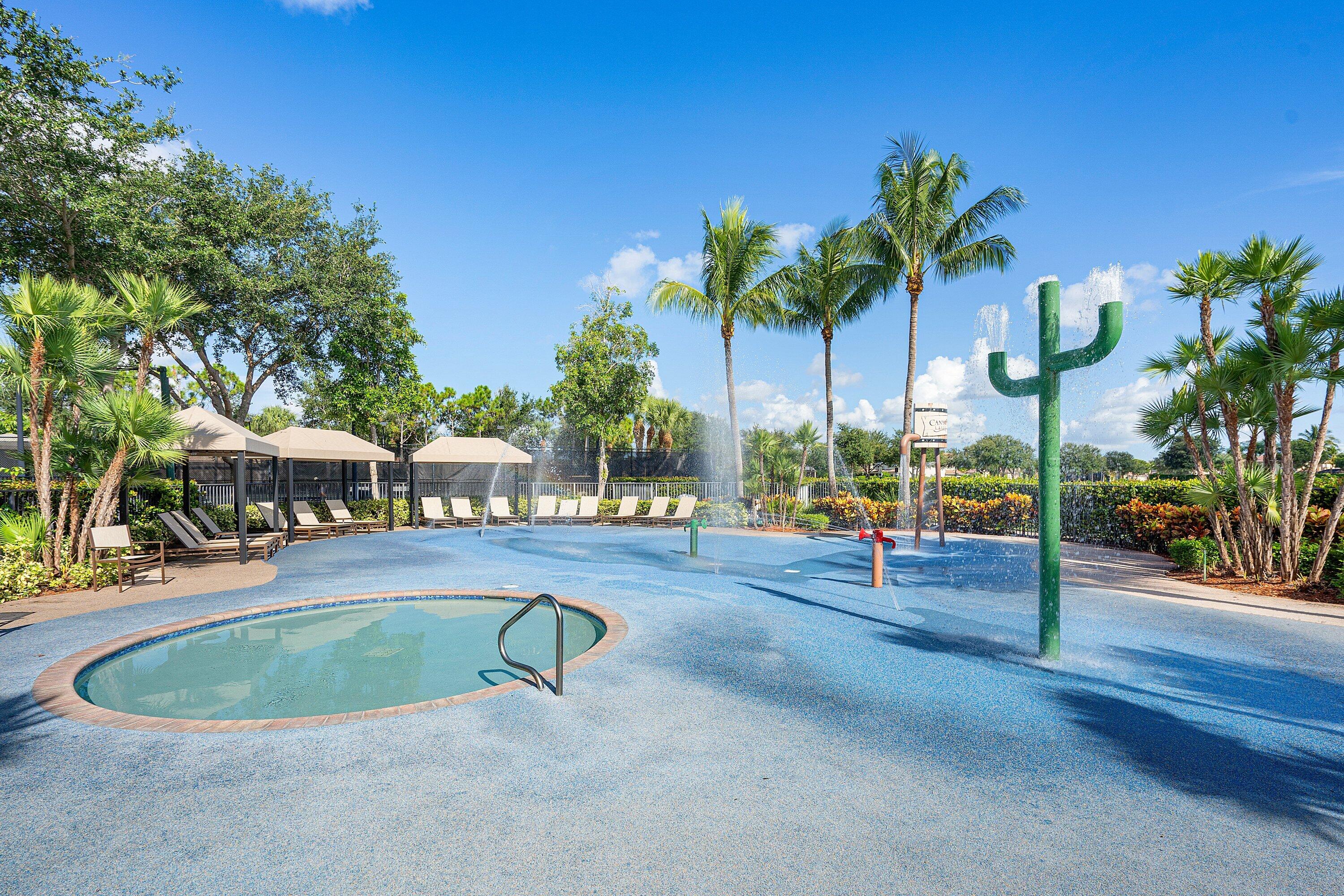 CANYON LAKES - Residential