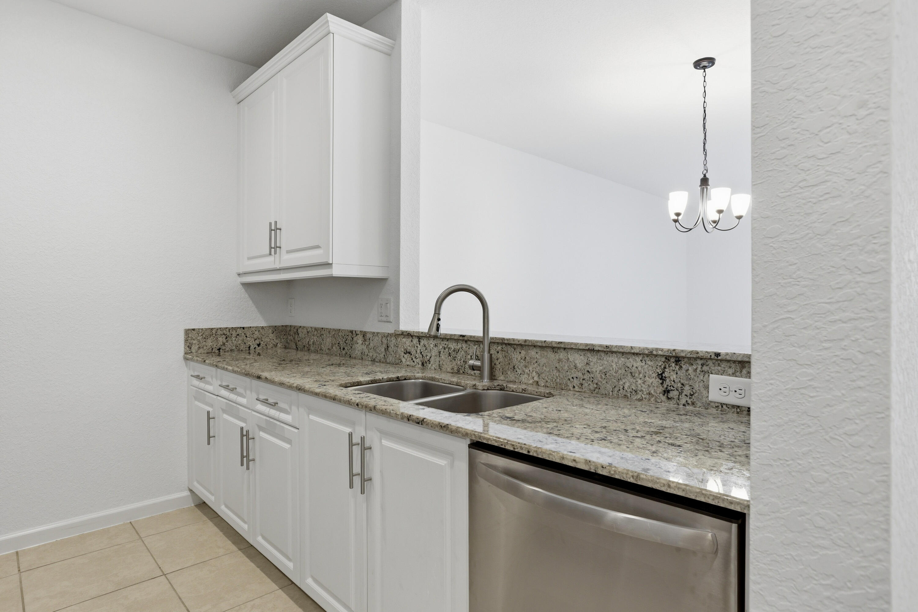 COLONY RESERVE AT LAKE WORTH - Residential