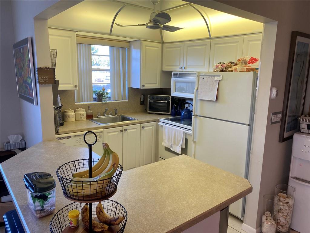 CENTURY VILLAGE EAST - Residential