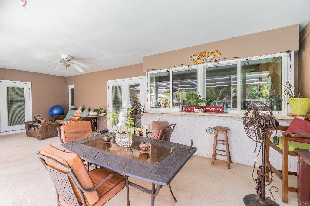 Hollywood Hills 6-22 B - Residential