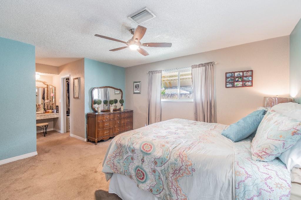 Hollywood Hills 6-22 B - Residential