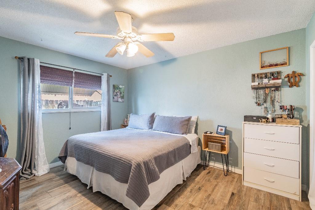Hollywood Hills 6-22 B - Residential