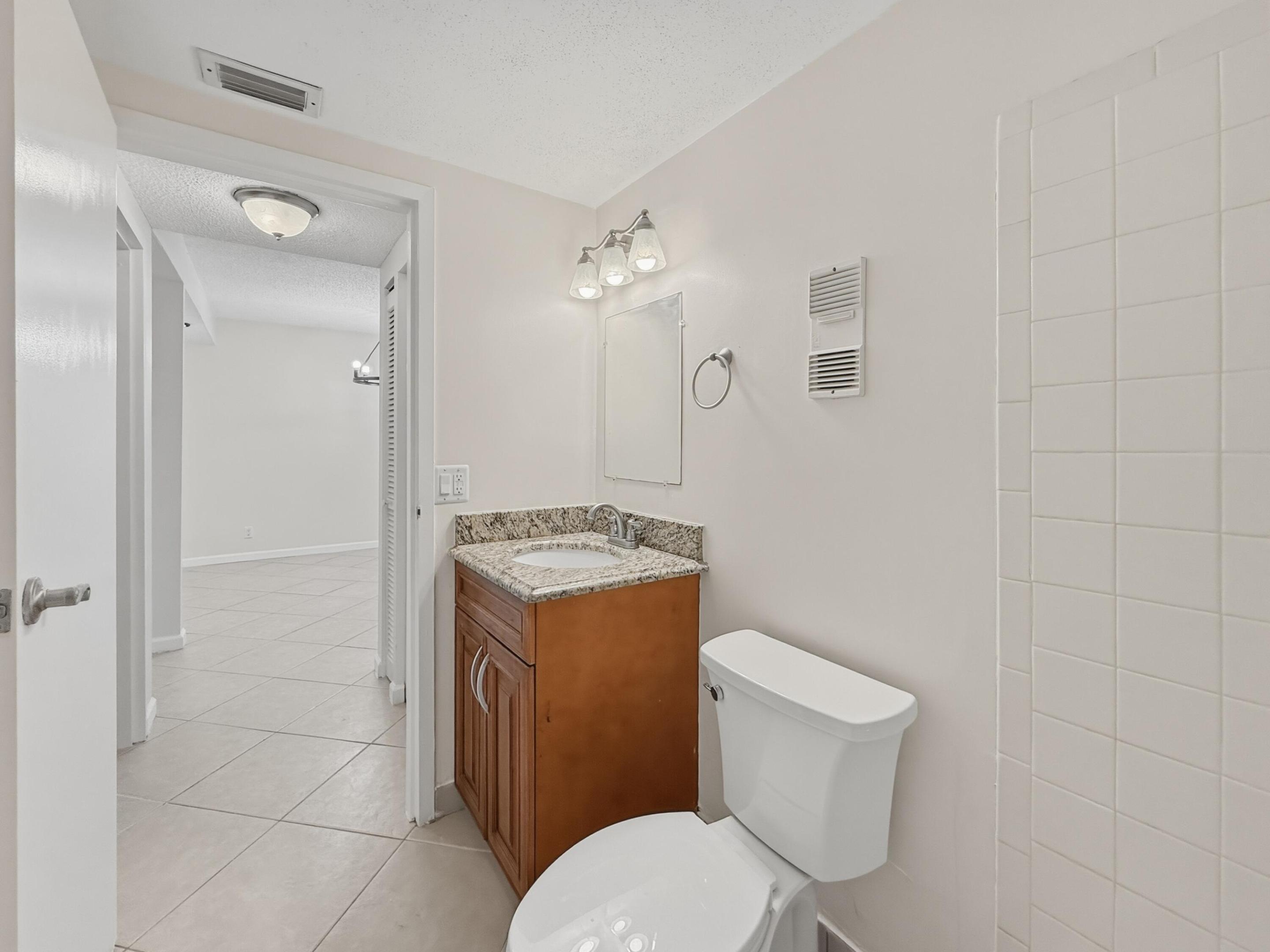 GREENGLADES CONDO III - Residential