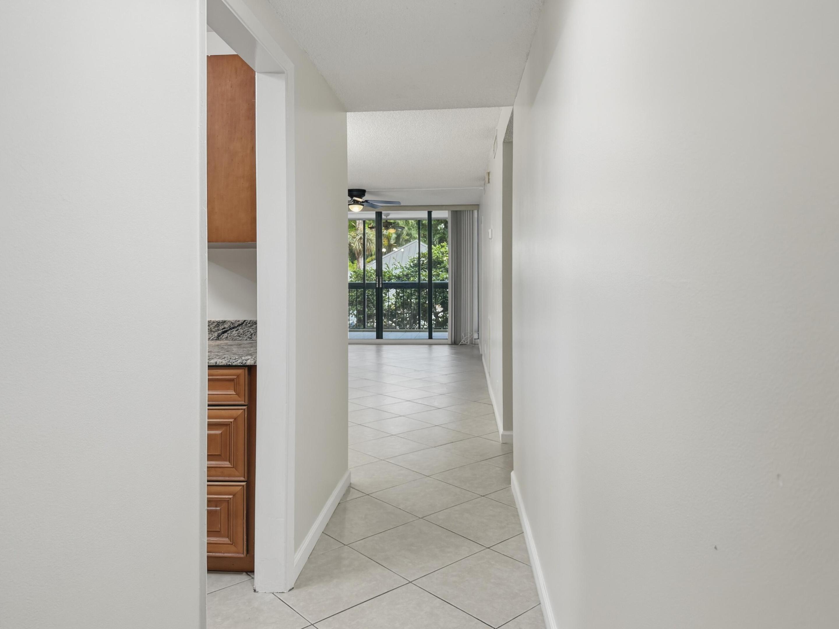 GREENGLADES CONDO III - Residential