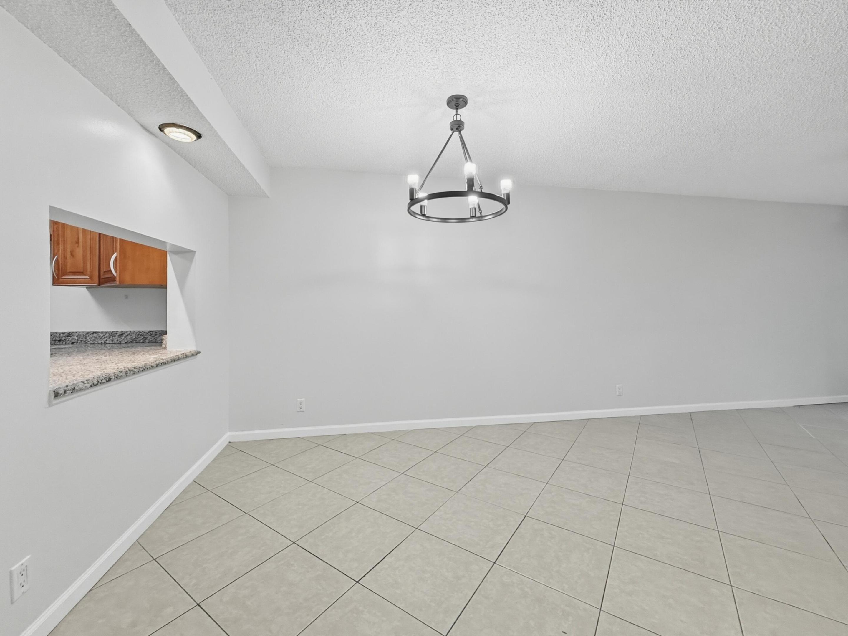 GREENGLADES CONDO III - Residential