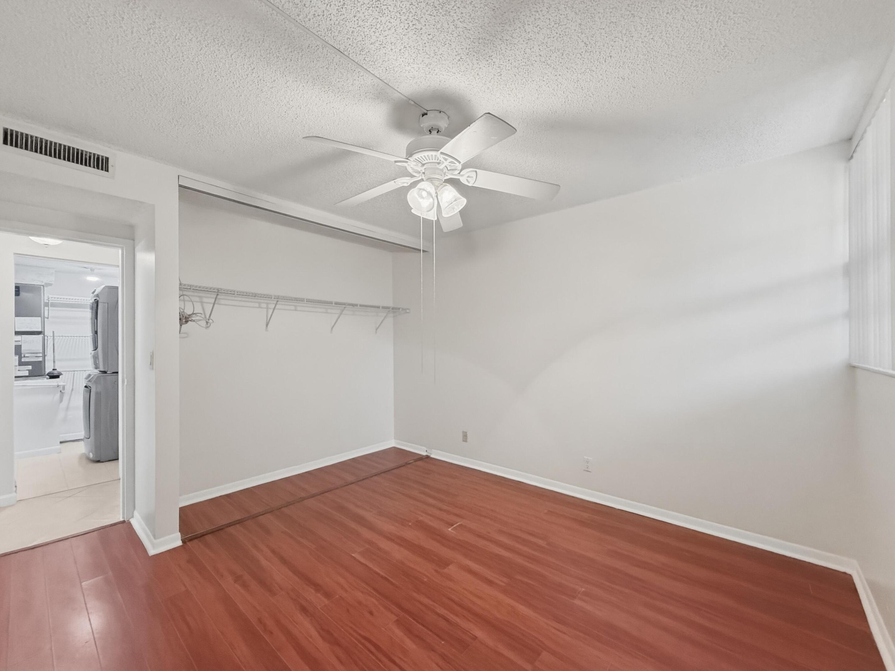 GREENGLADES CONDO III - Residential