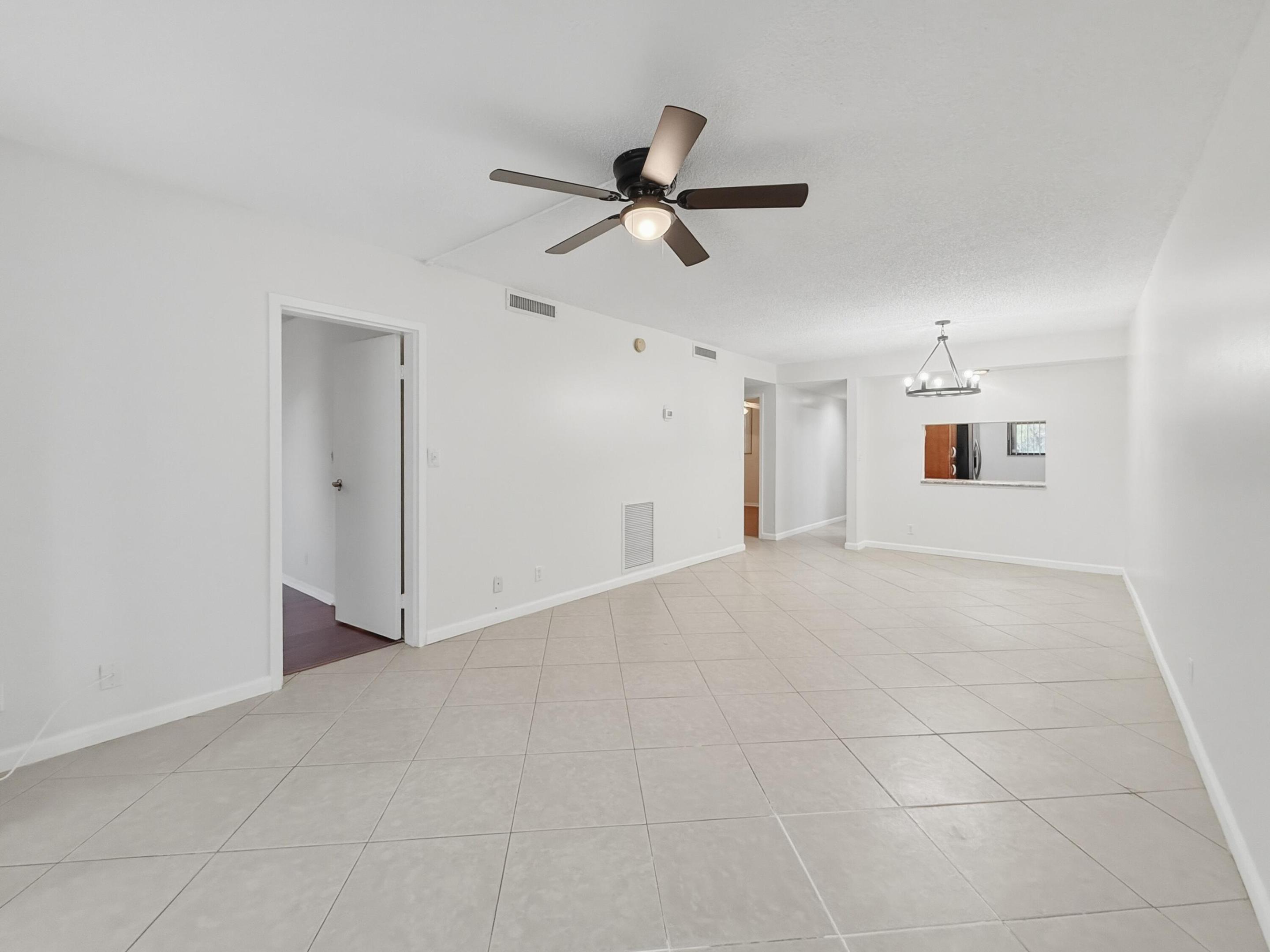 GREENGLADES CONDO III - Residential