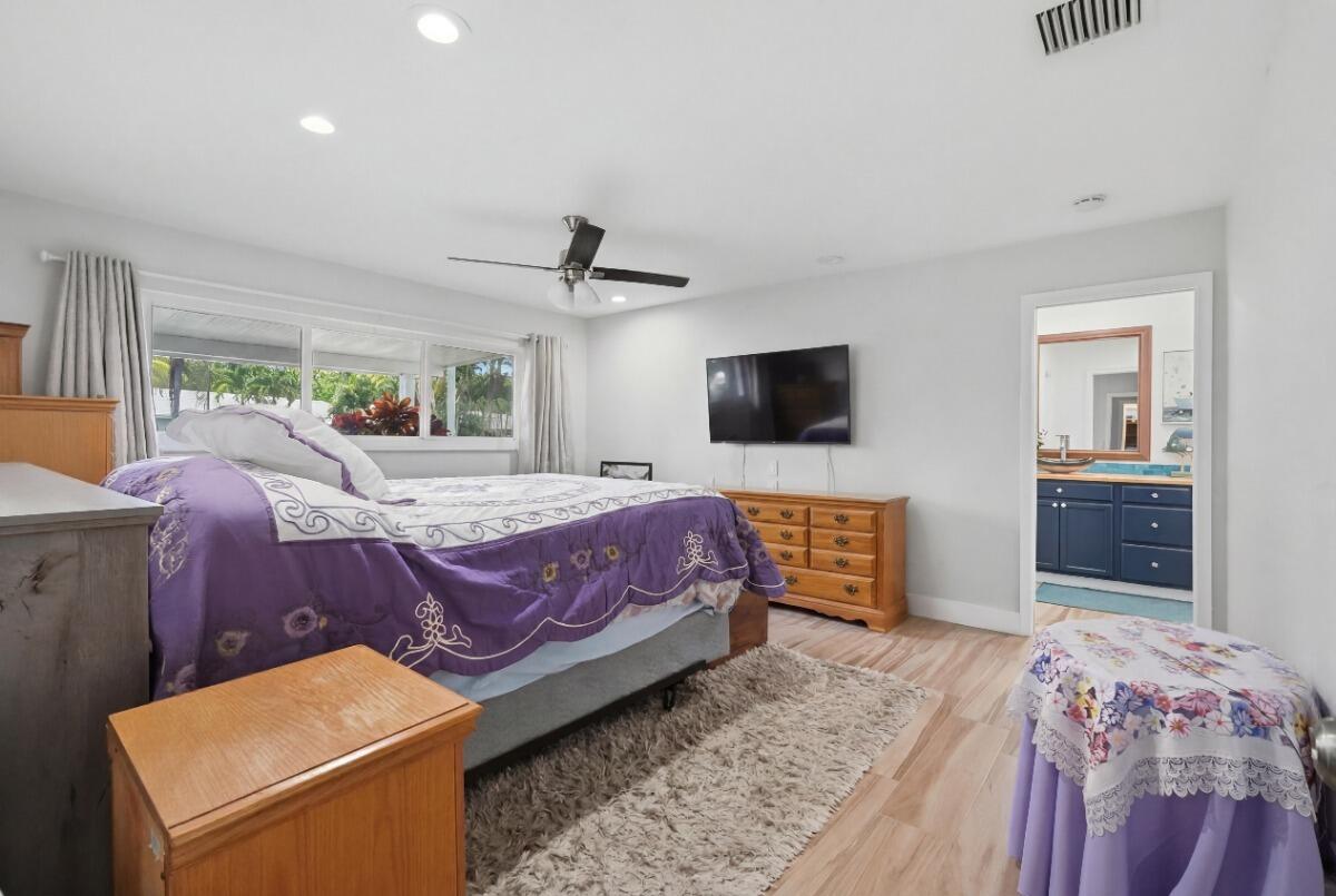 NO 90 PALM-AIRE COUNTRY CLUB - Residential