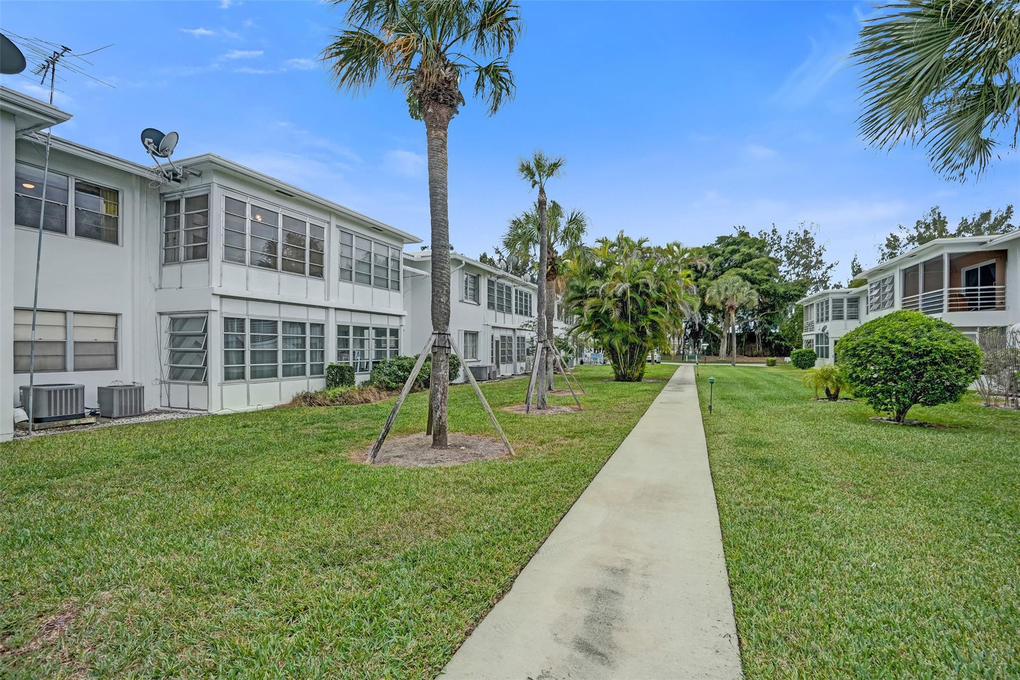 Leisureville Pompano - Residential