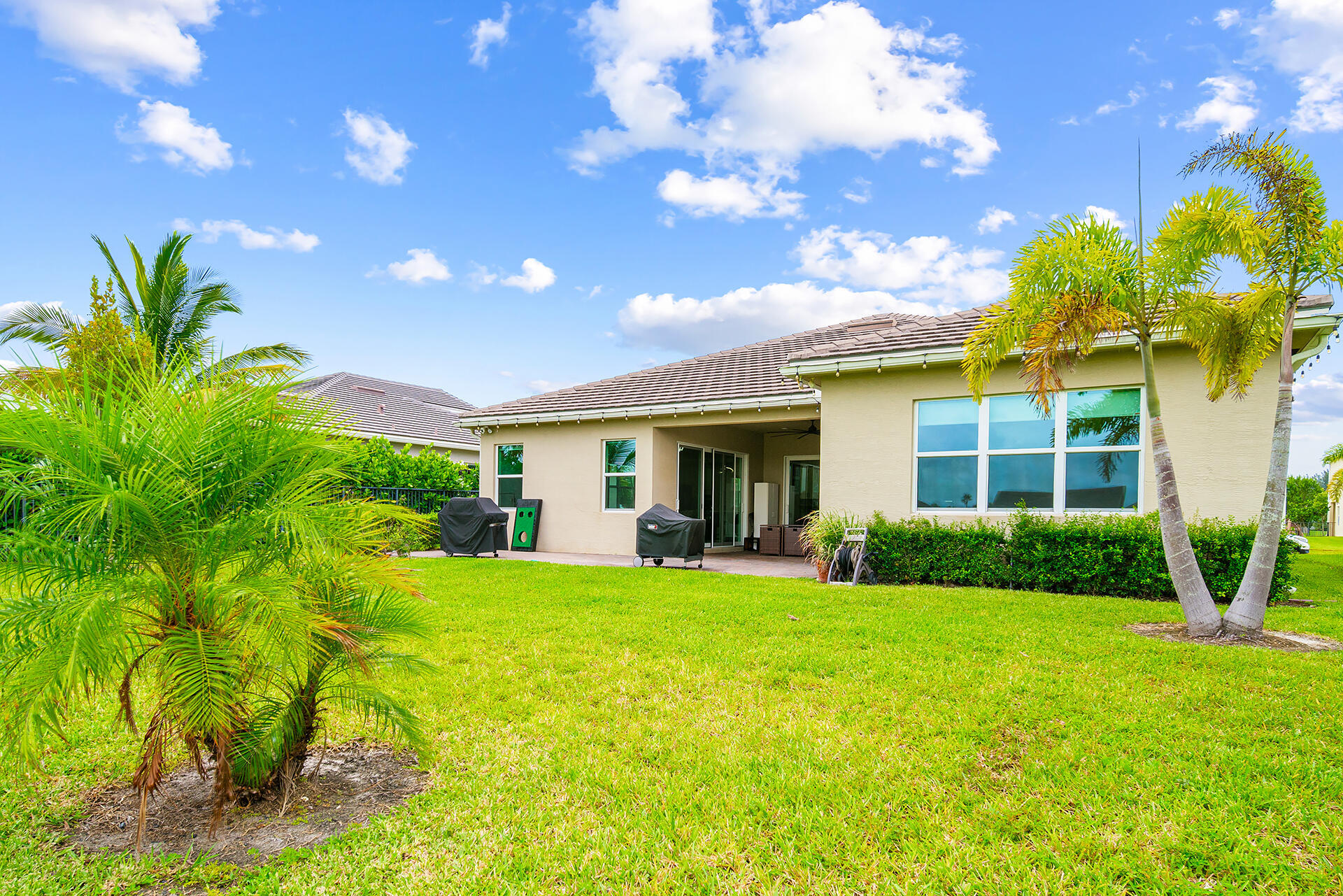 MEADOWS OF WESTLAKE - Residential