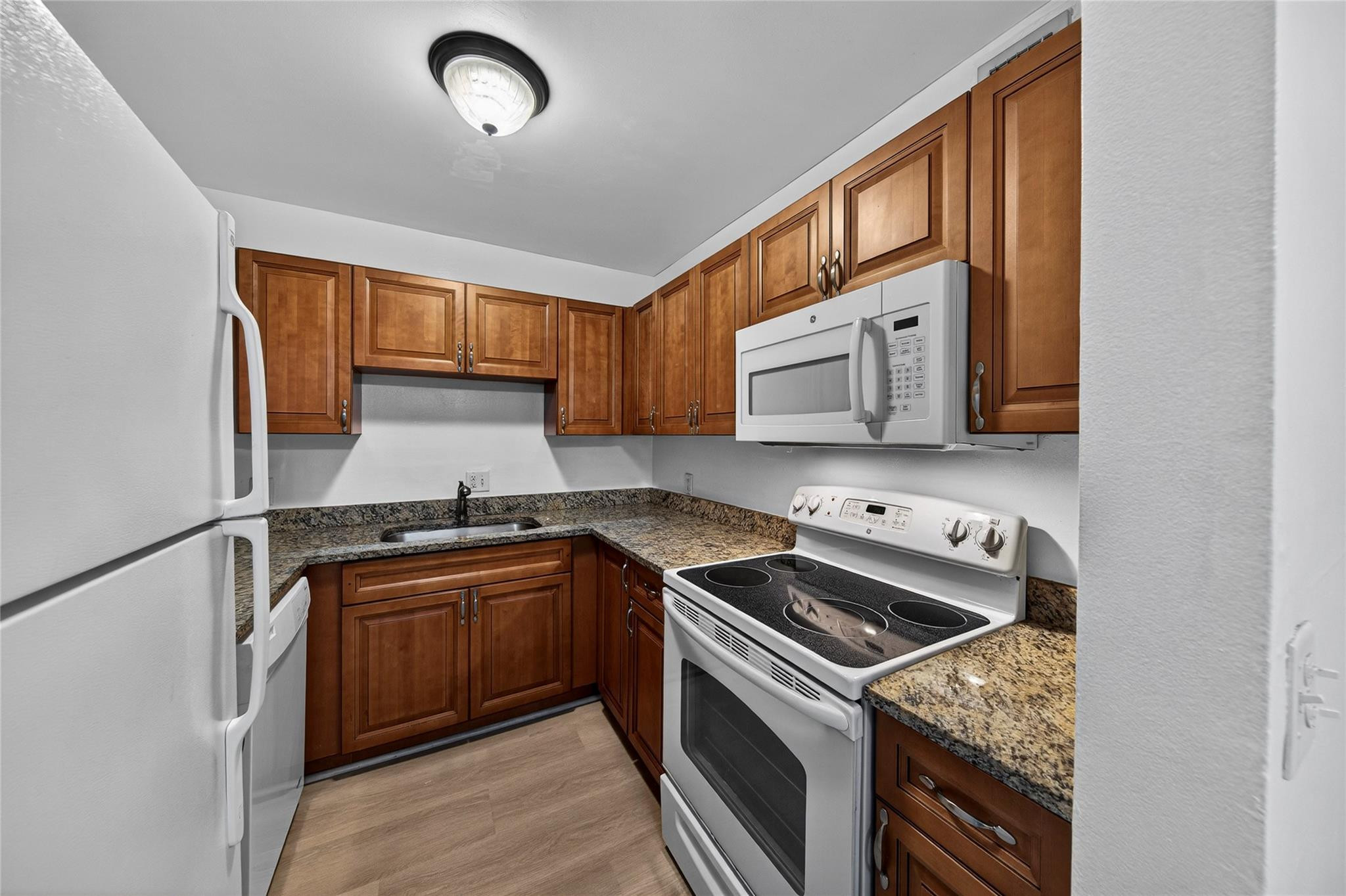 WOOLER HEIGHTS - Residential Lease