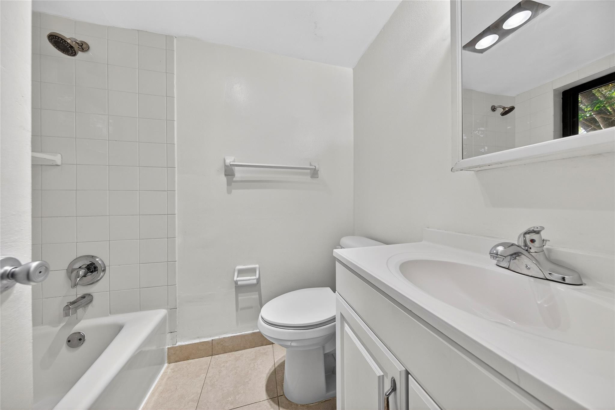 WOOLER HEIGHTS - Residential Lease