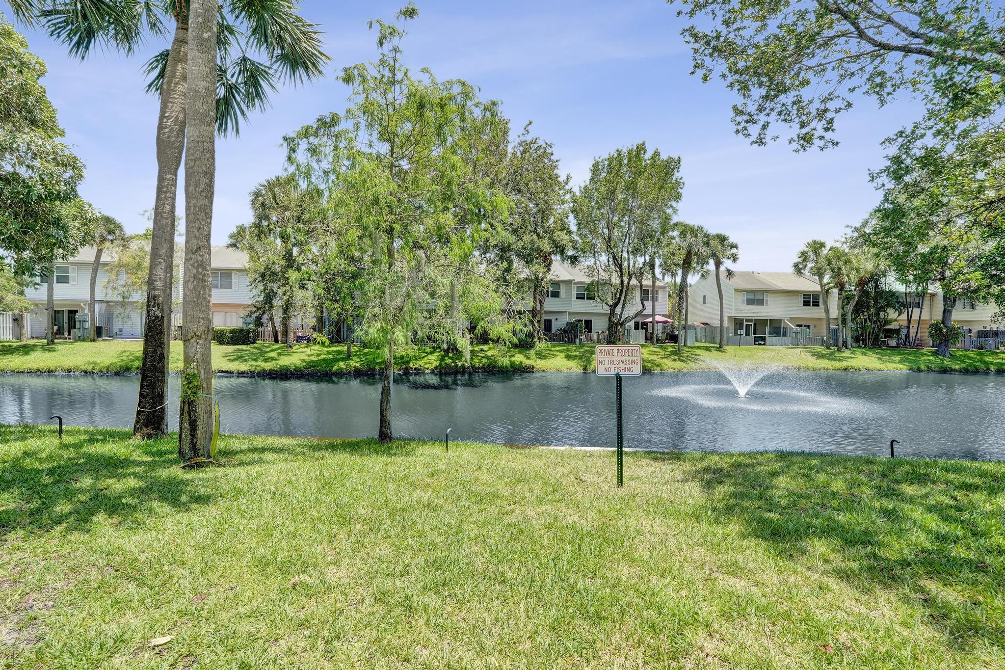 Lakebridge Townhomes - Residential Lease