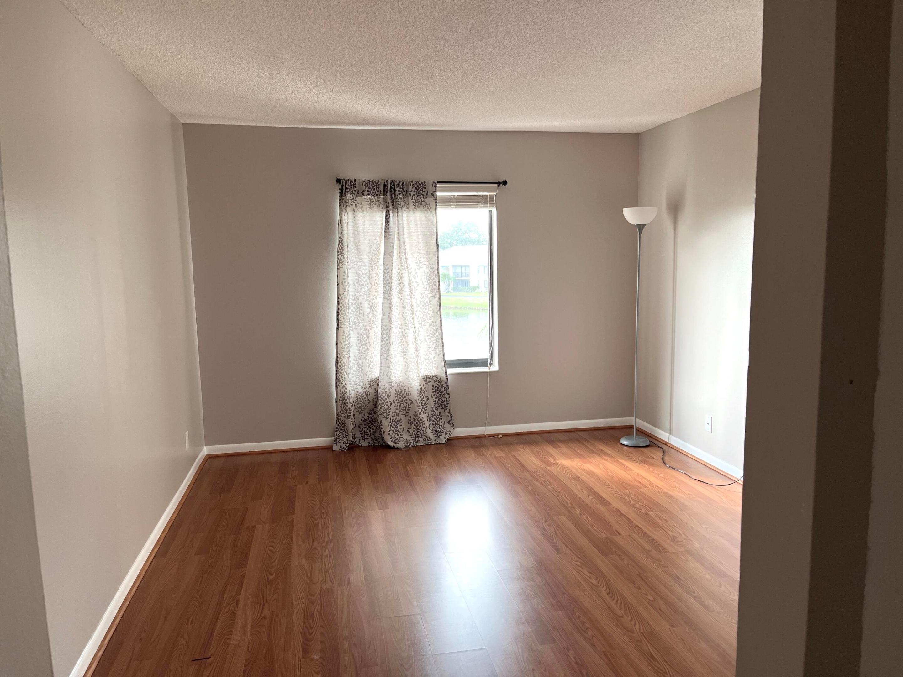 PALM CLUB VILLAGE II CONDO - Residential Lease